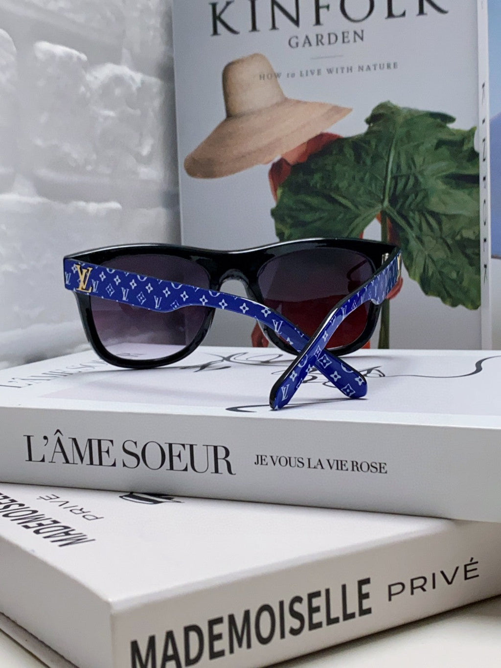 LOUIS VUITTON MONOGRAM SUNGLASS 581385 IN BLUE ACETATE FRAME