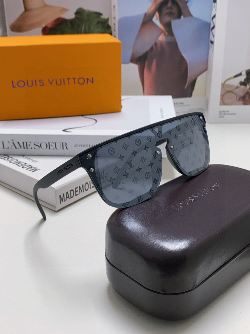 LOUIS VUITTON WAIMEA SUNGLASSES 581362 IN BLACK ACETATE MONOGRAM ON LENS