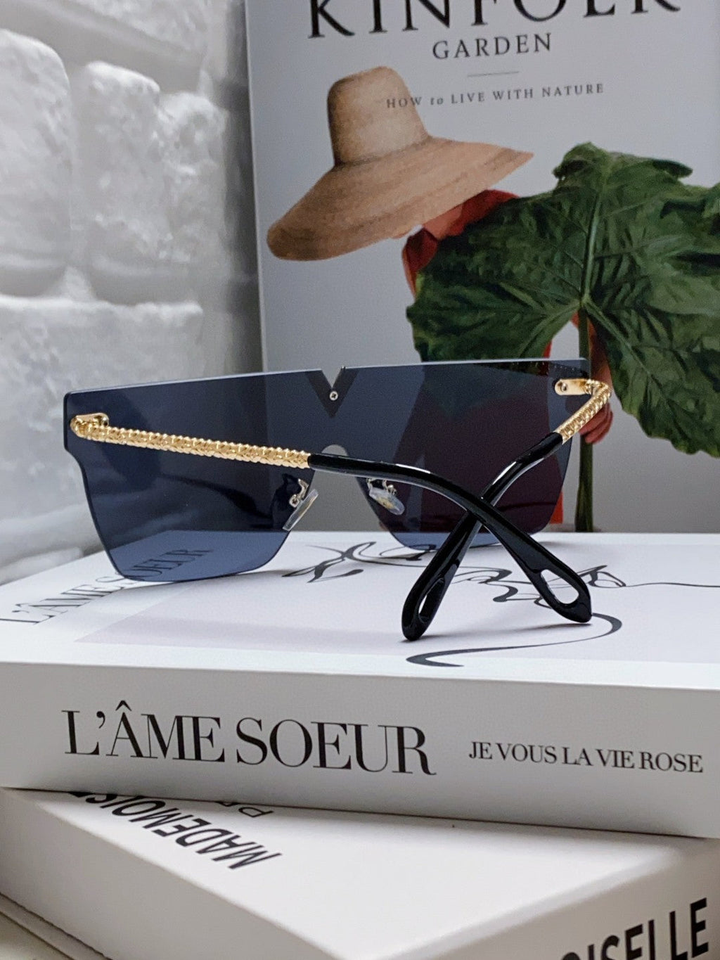 LOUIS VUITTON SQUARE SUNGLASS 581372 IN GOLD METAL GREY LENSES