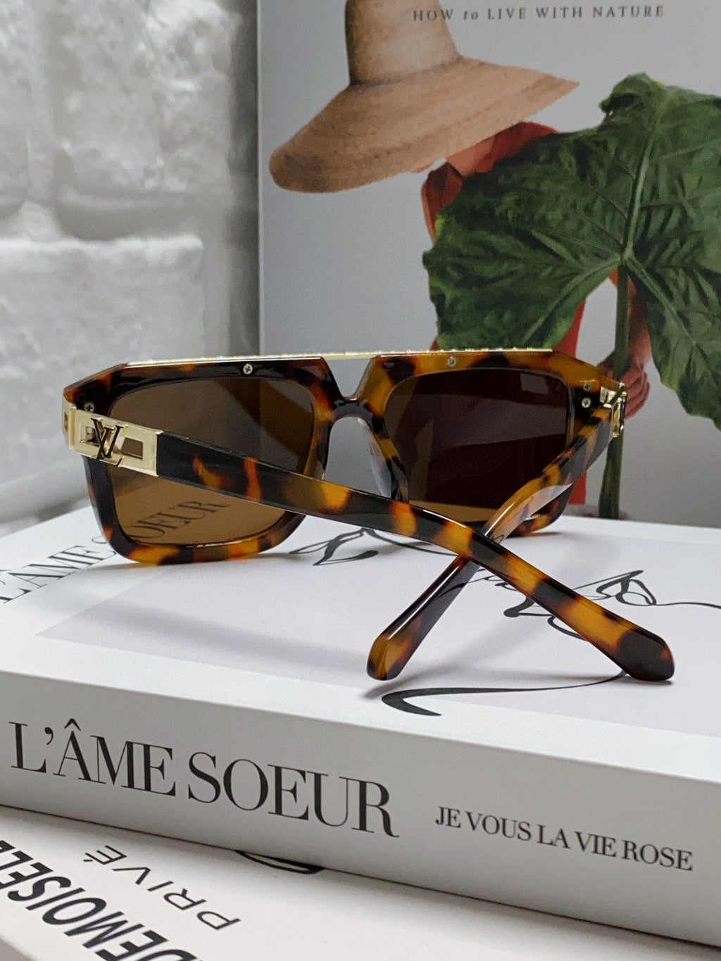 LOUIS VUITTON MASCOT PILOT SQUARE SUNGLASS 581376 IN HAVANA ACETATE GOLD METAL
