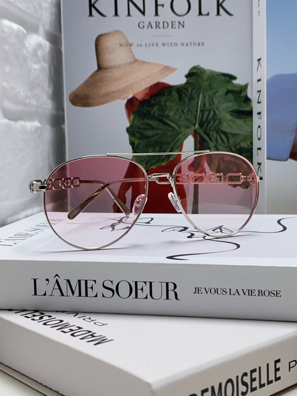 LOUIS VUITTON CHAIN PILOT SUNGLASS 581380 IN SILVER METAL PINK SMOKE LENSES