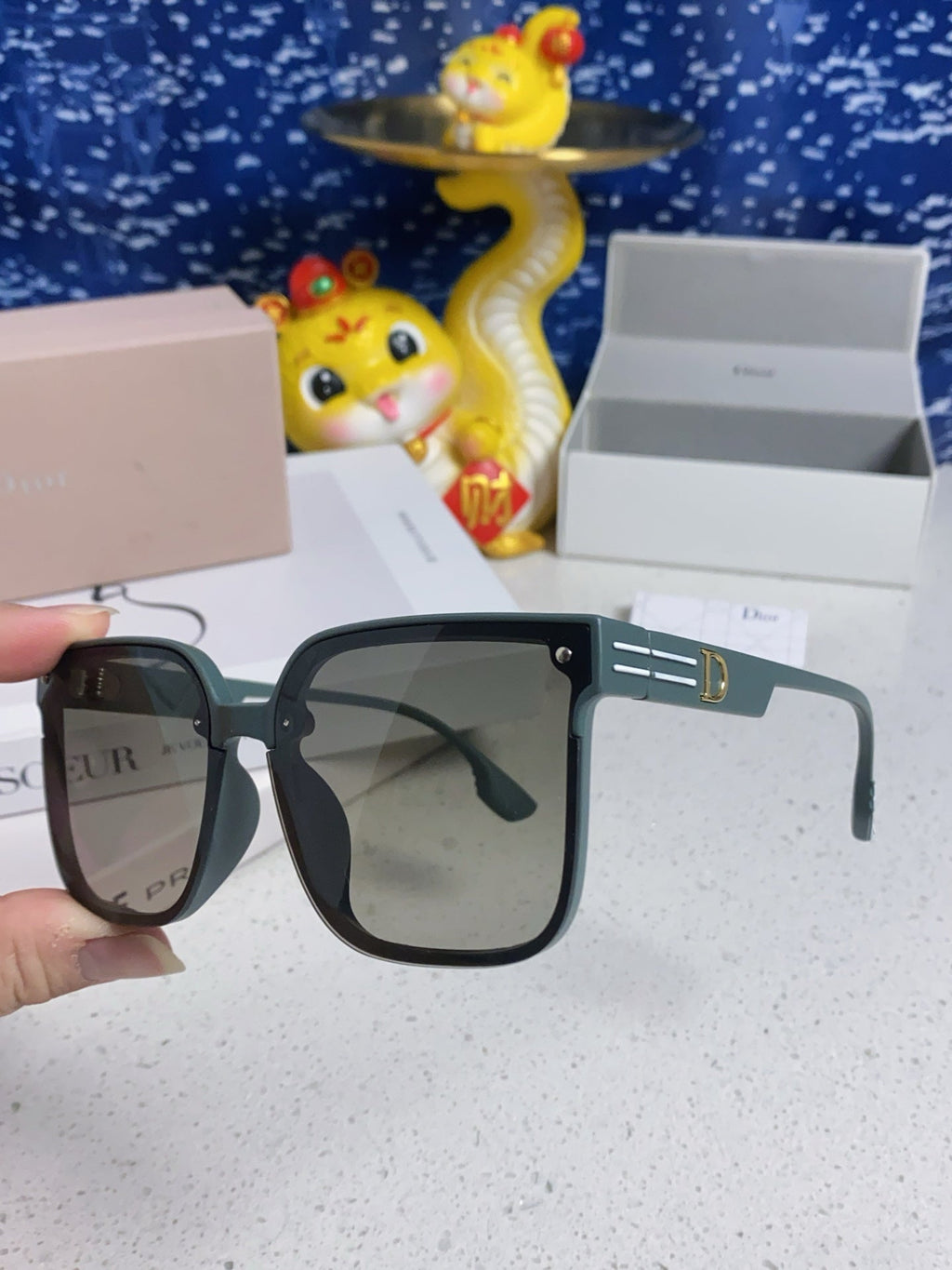 DIOR MONTAIGNE SUNGLASS 560860 IN TAN GREEN ACETATE