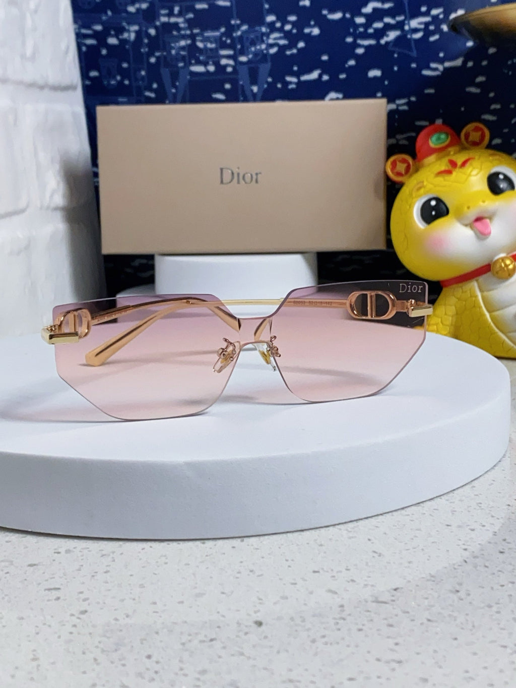 DIOR MONTAIGNE SUNGLASS 563191 IN GOLD METAL PINK SMOKE LENSES
