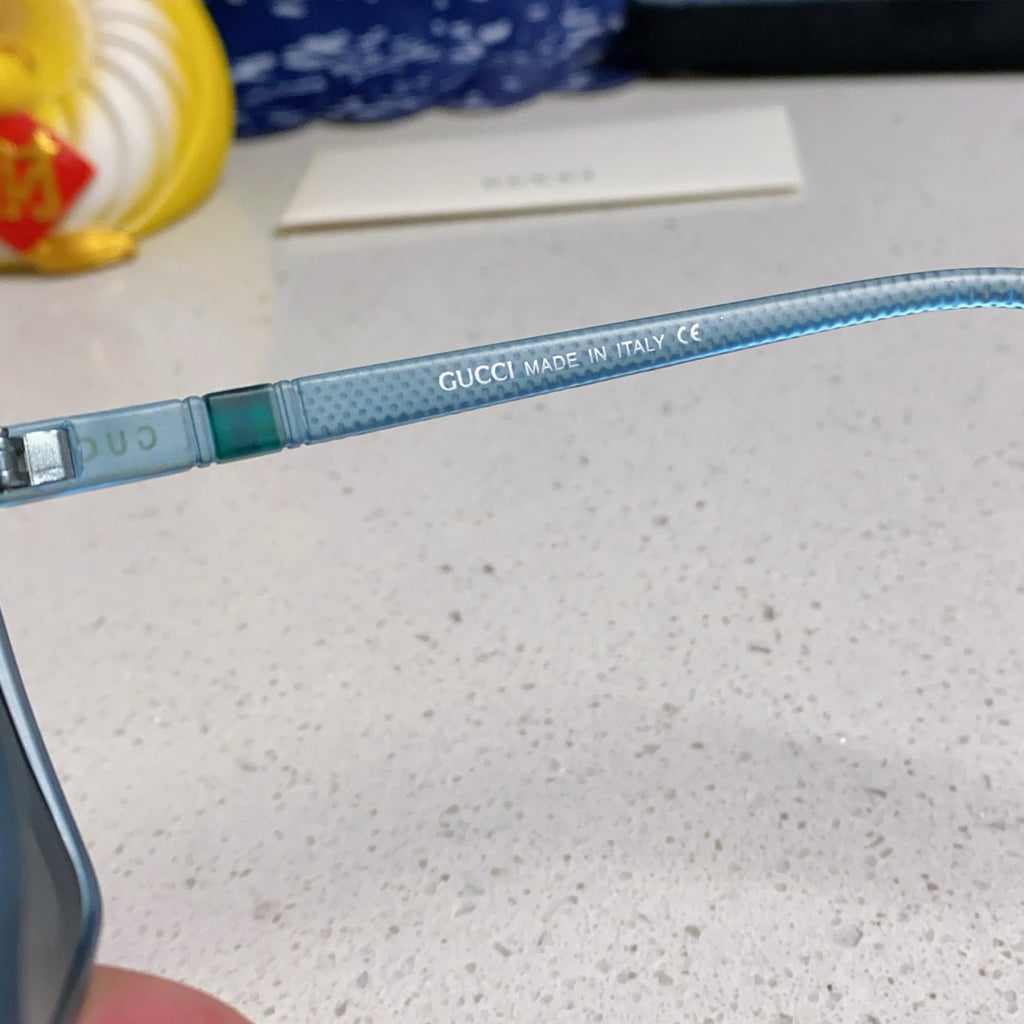 RECTANGULAR FRAME SUNGLASSES 563258 IN ACETATE
