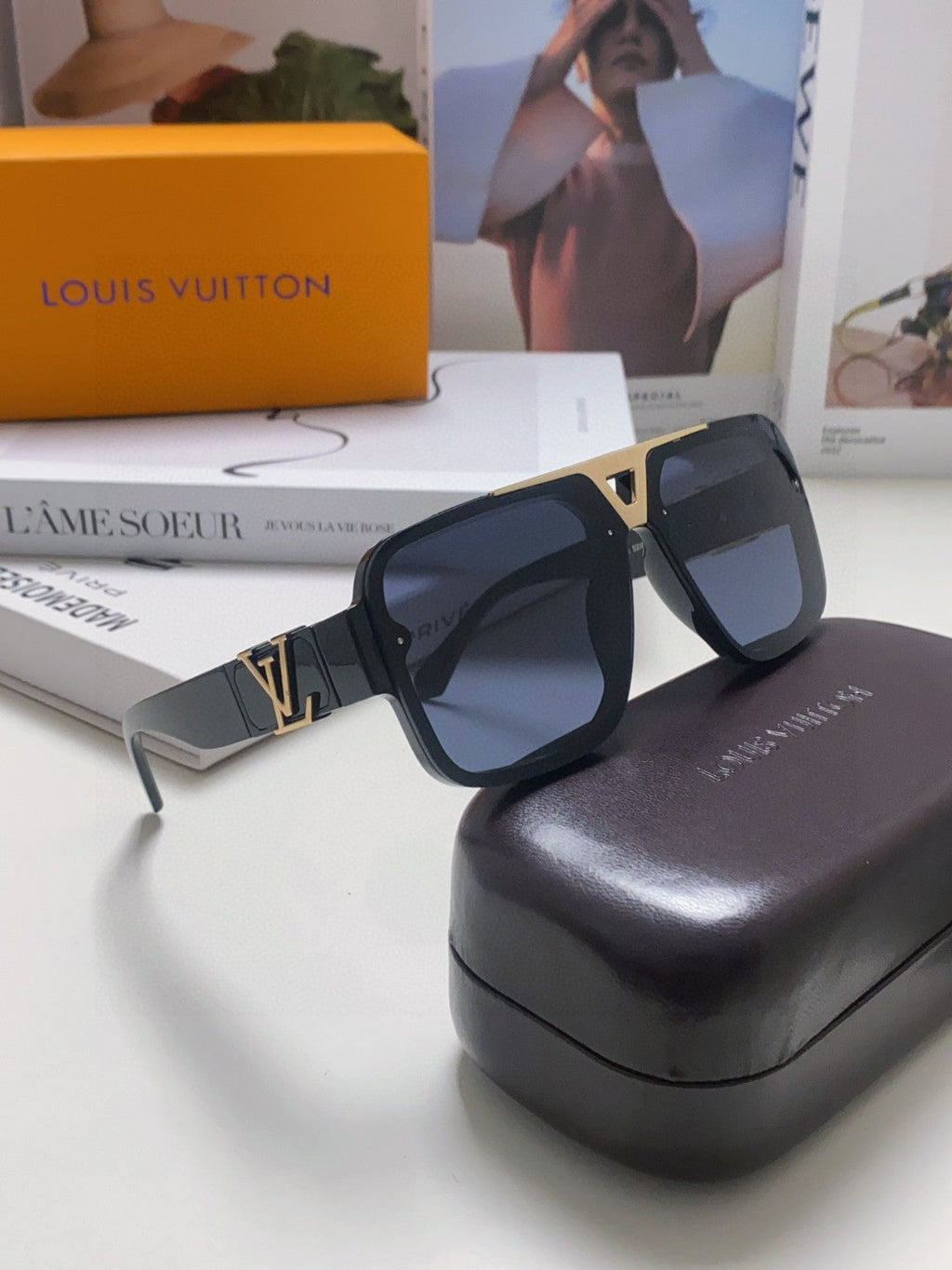 LOUIS VUITTON EVIDENCE SUNGLASSES 574719 IN BLACK ACETATE