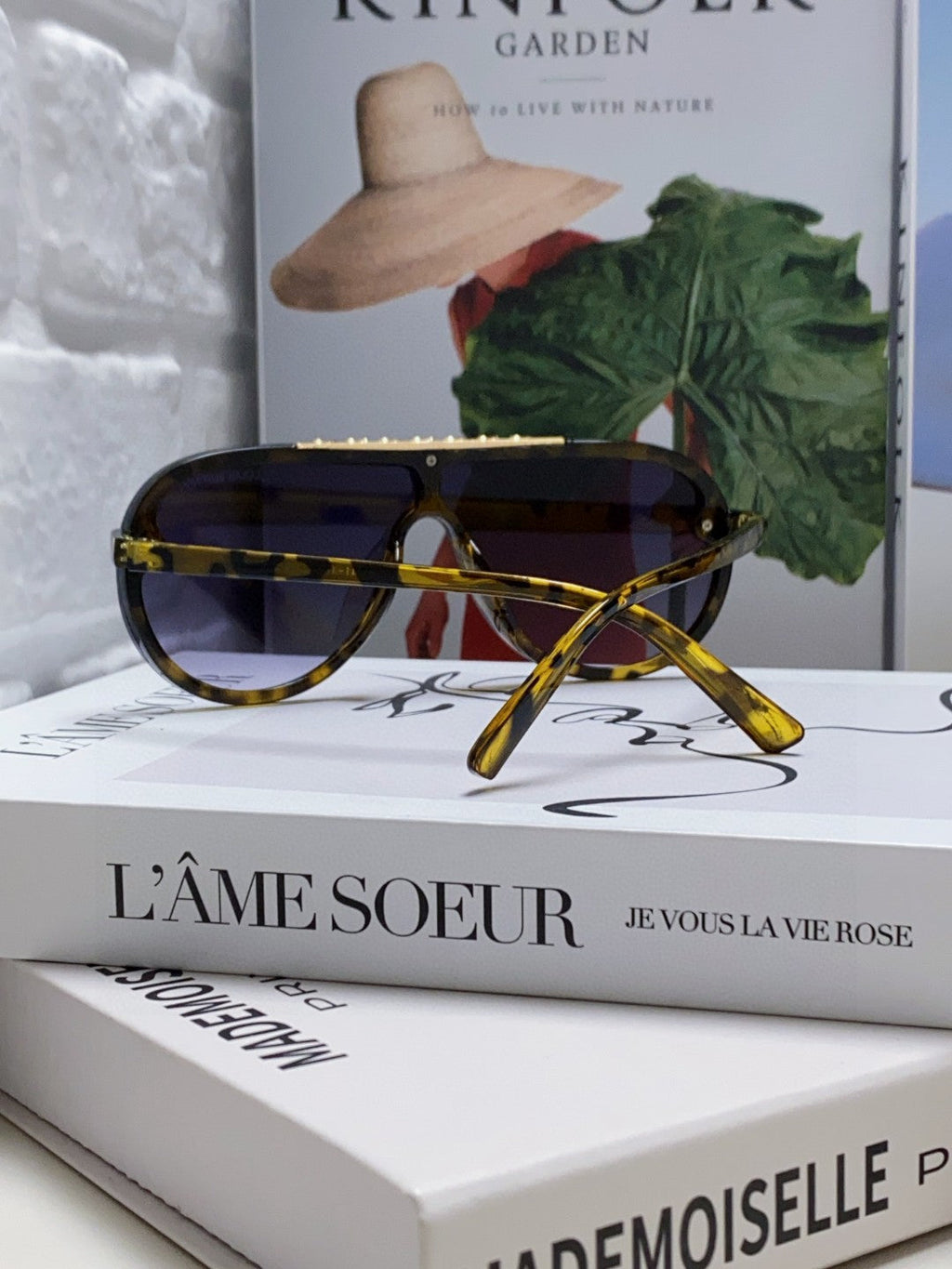 LOUIS VUITTON BLACKWOOD SUNGLASSES 567459 IN YELLOW HAVANA ACETATE GOLD METAL