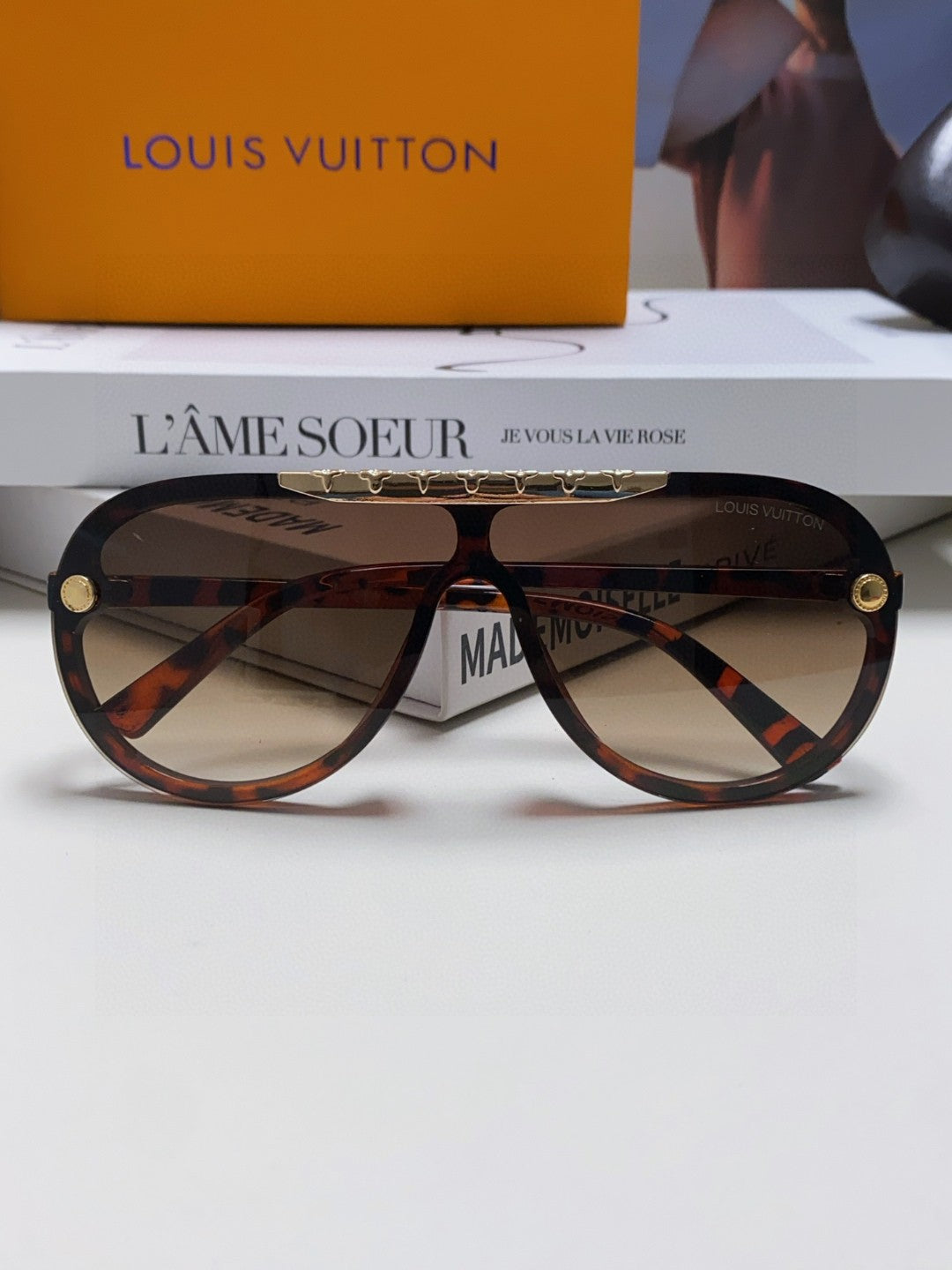 LOUIS VUITTON BLACKWOOD SUNGLASSES 567460 IN HAVANA ACETATE GOLD METAL