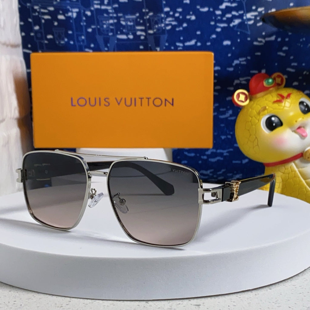 LOUIS VUITTON SIGNATURE SQUARE SUNGLASSES 567474 IN SILVER METAL GREY SMOKE LENSES