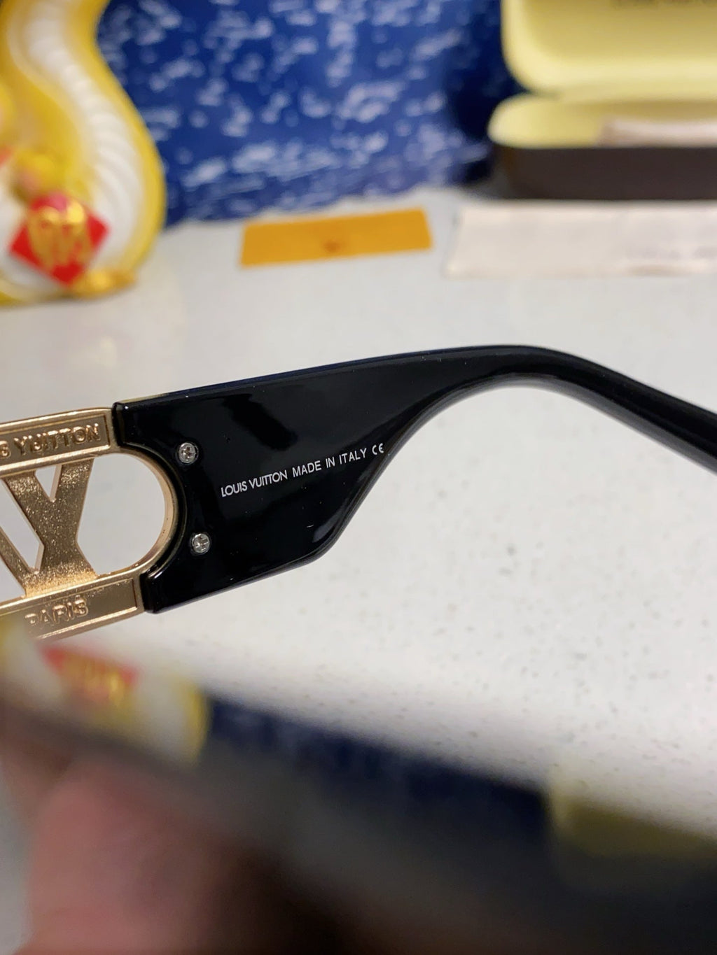 LOUIS VUITTON LINK SQUARE SUNGLASSES 570273 IN BLACK ACETATE GREY SMOKE LENS
