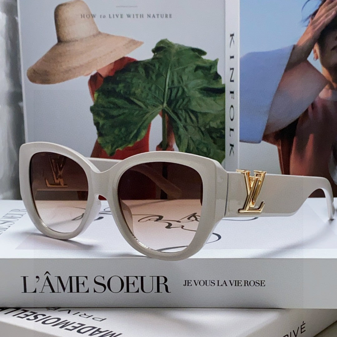 LOUIS VUITTON ICON CAT EYE SUNGLASSES 570246 IN GREY ACETATE