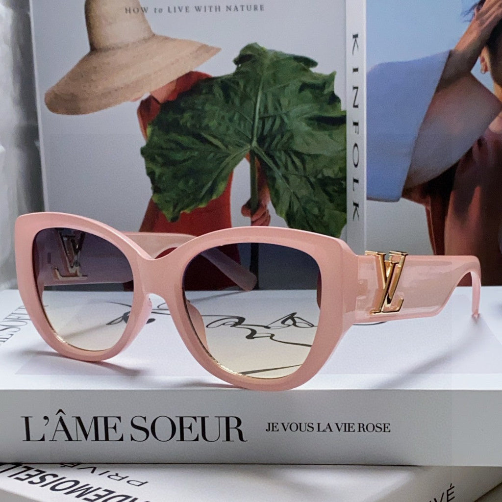 LOUIS VUITTON ICON CAT EYE SUNGLASSES 570247 IN PINK CLEAR ACETATE