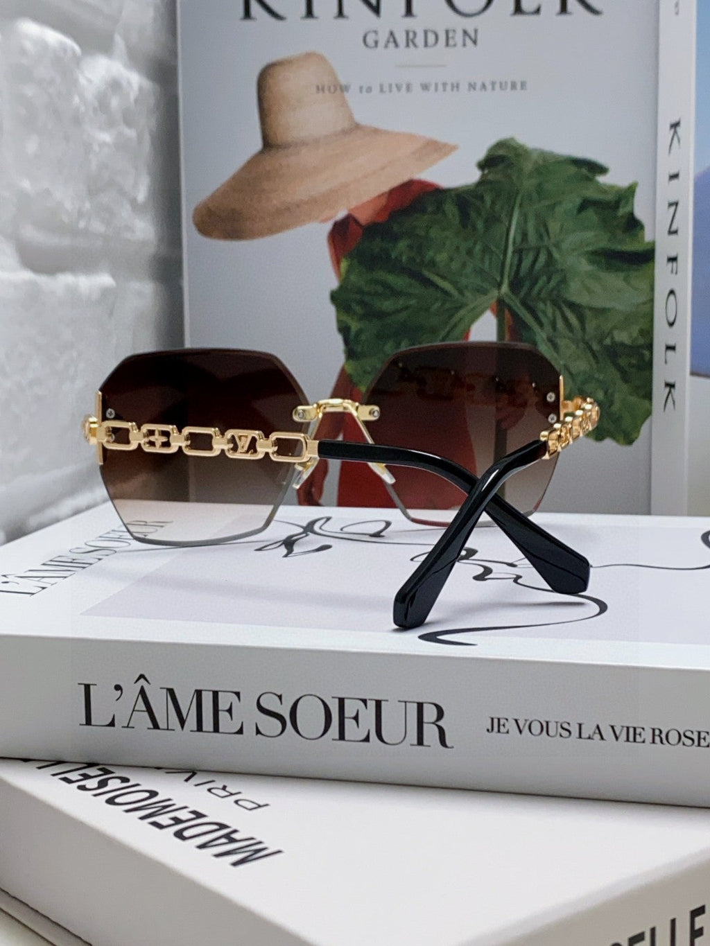 LOUIS VUITTON CHAIN SQUARE SUNGLASSES 570260 IN GOLD METAL BROWN SMOKE LENS