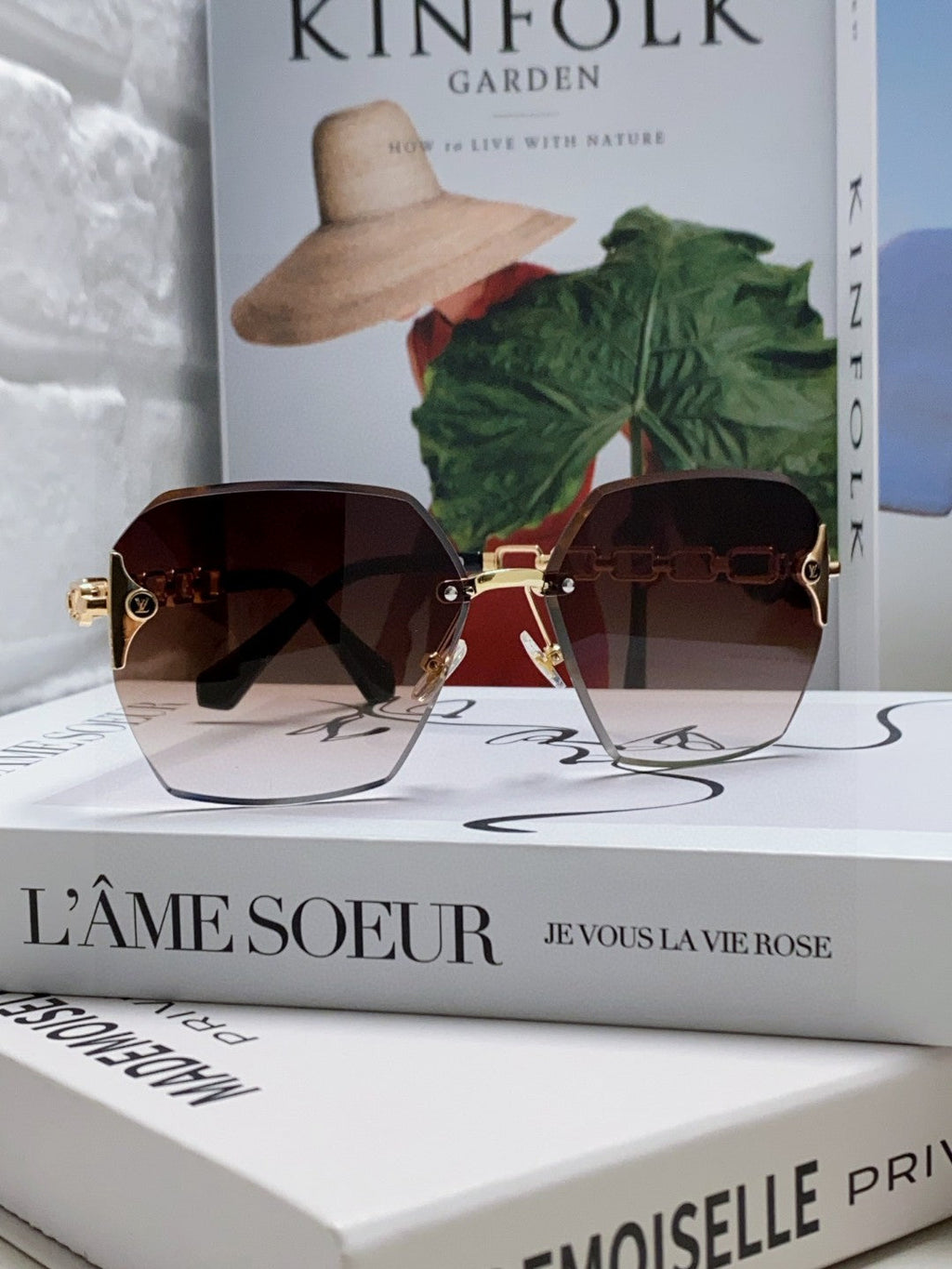LOUIS VUITTON CHAIN SQUARE SUNGLASSES 570260 IN GOLD METAL BROWN SMOKE LENS