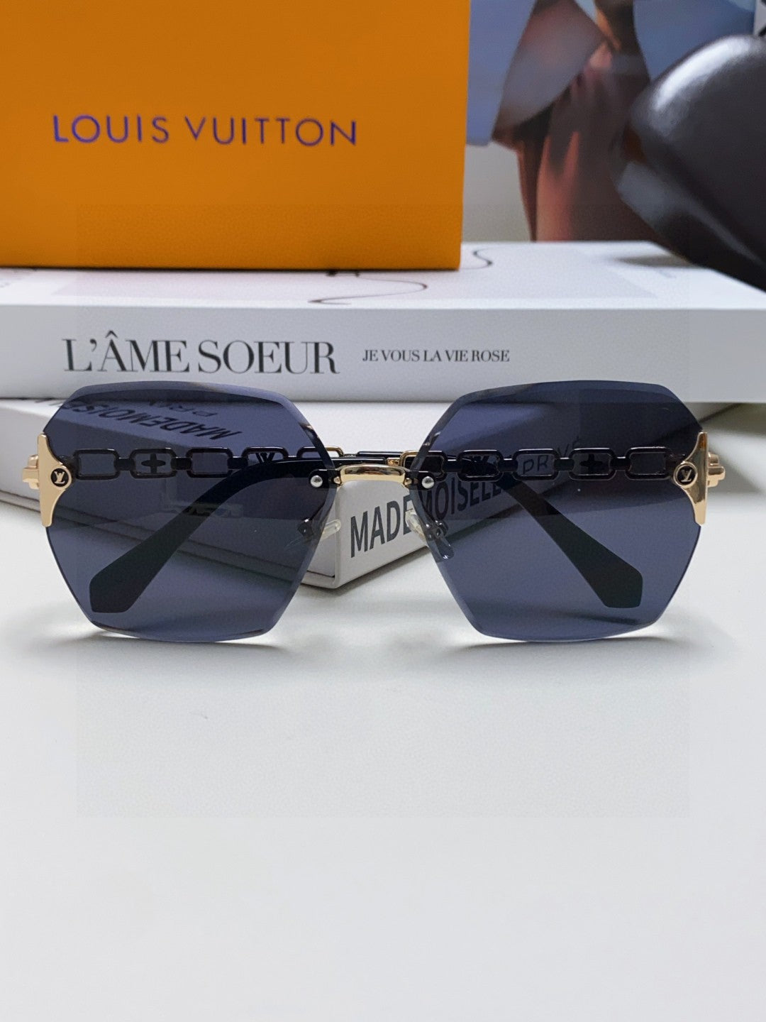 LOUIS VUITTON CHAIN SQUARE SUNGLASSES 570261 IN GOLD METAL BLACK LENS