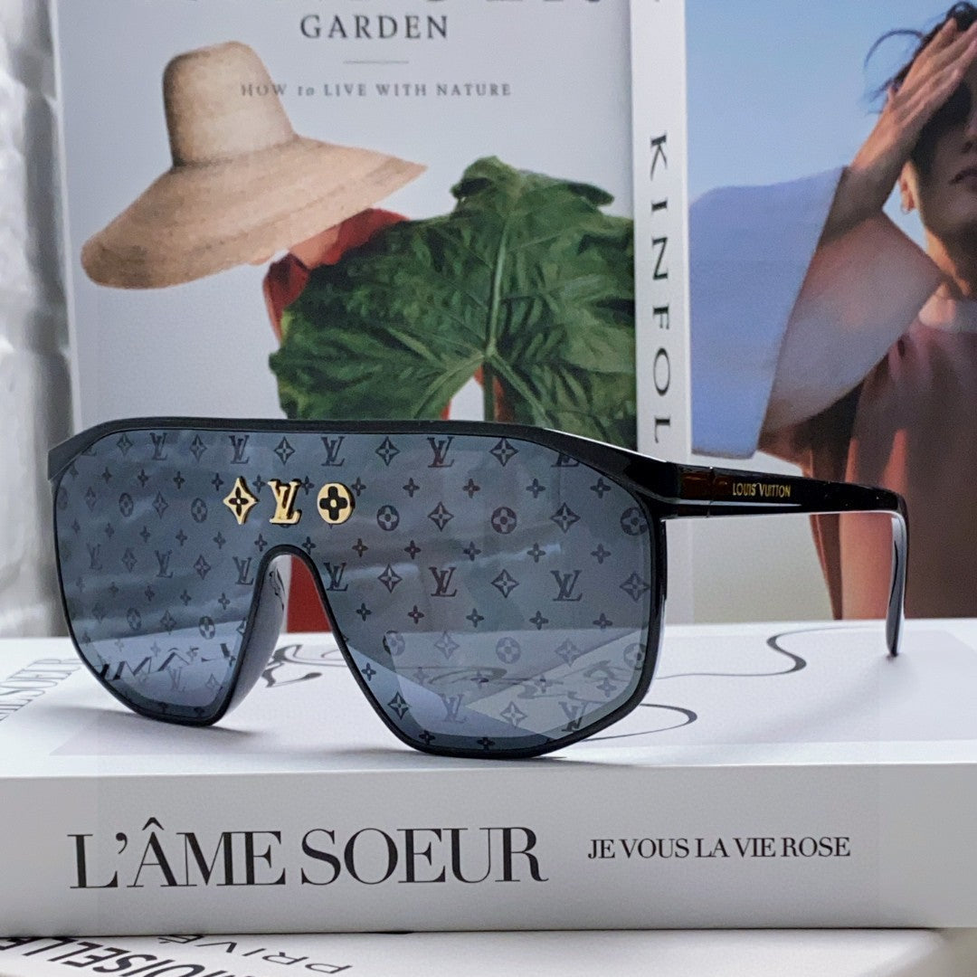 LOUIS VUITTON WAIMEA SUNGLASSES 570268 IN BLACK ACETATE MONOGRAM ON LENS