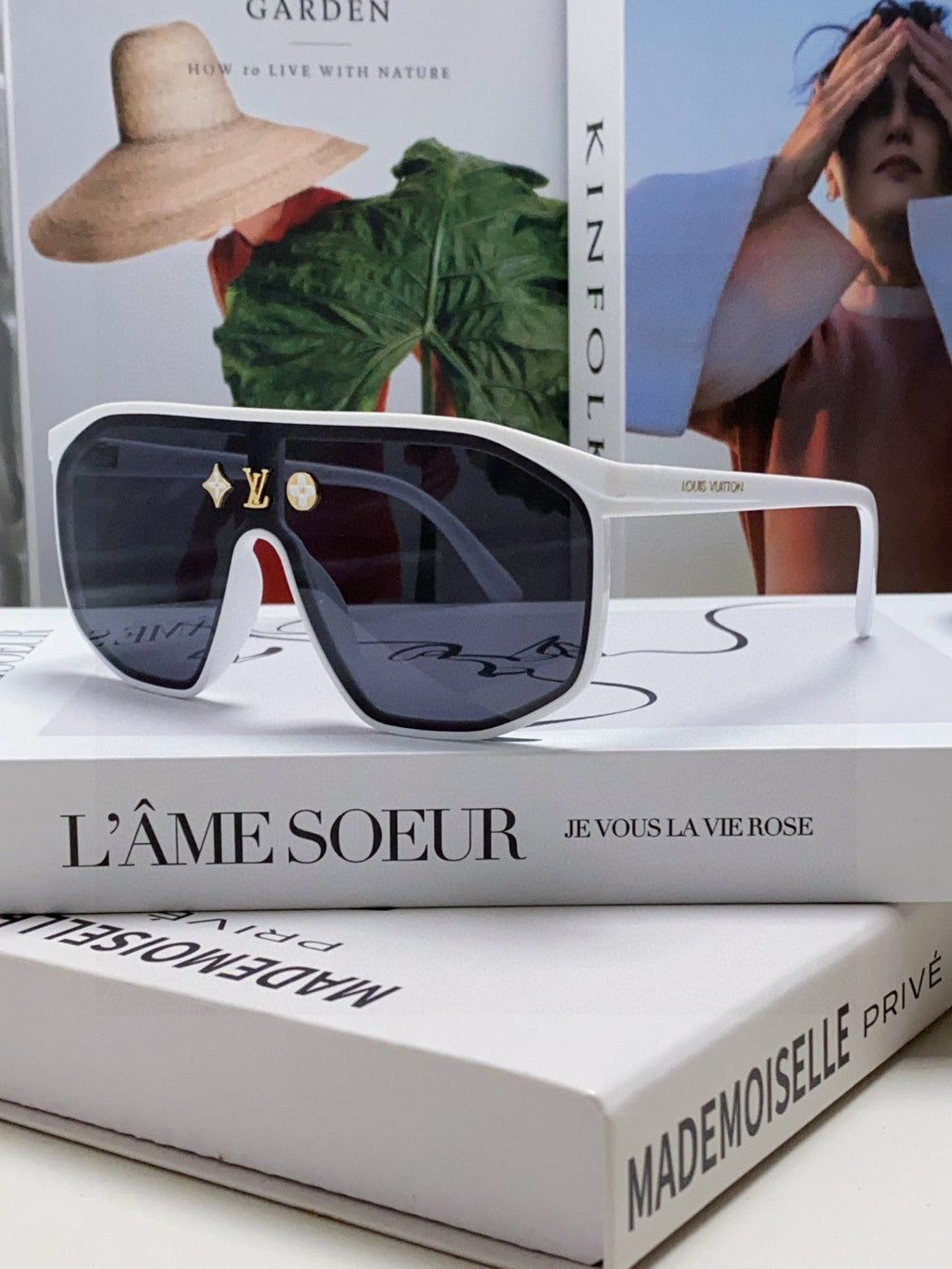 LOUIS VUITTON WAIMEA SUNGLASSES 570269 IN WHITE ACETATE