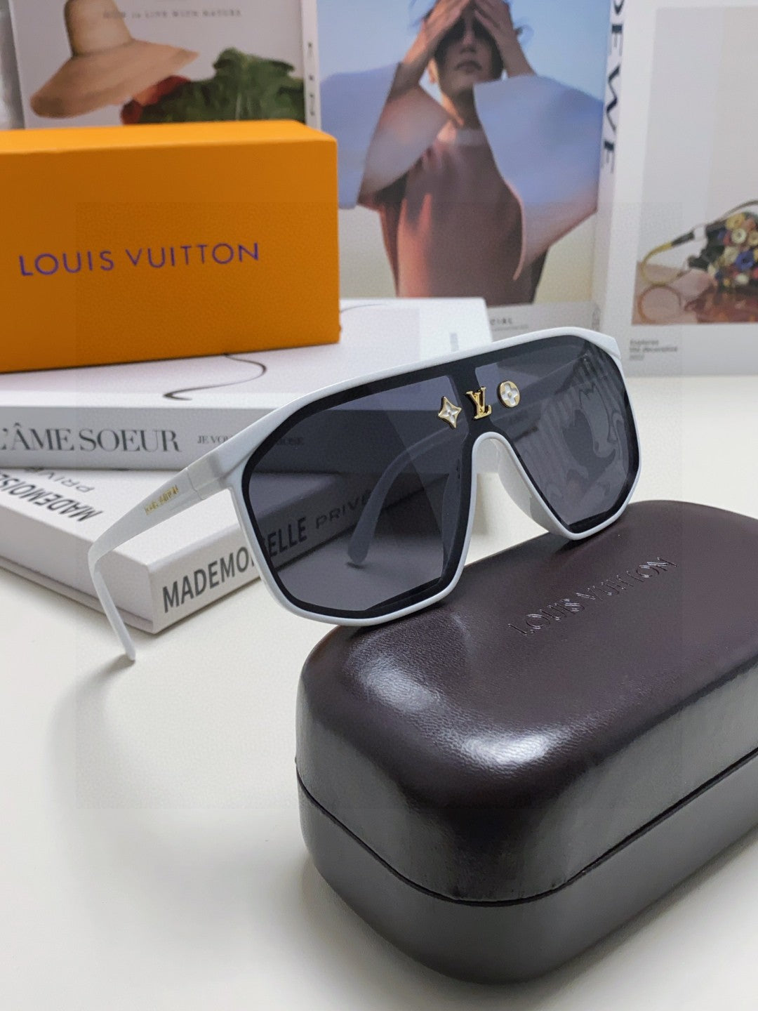 LOUIS VUITTON WAIMEA SUNGLASSES 570269 IN WHITE ACETATE