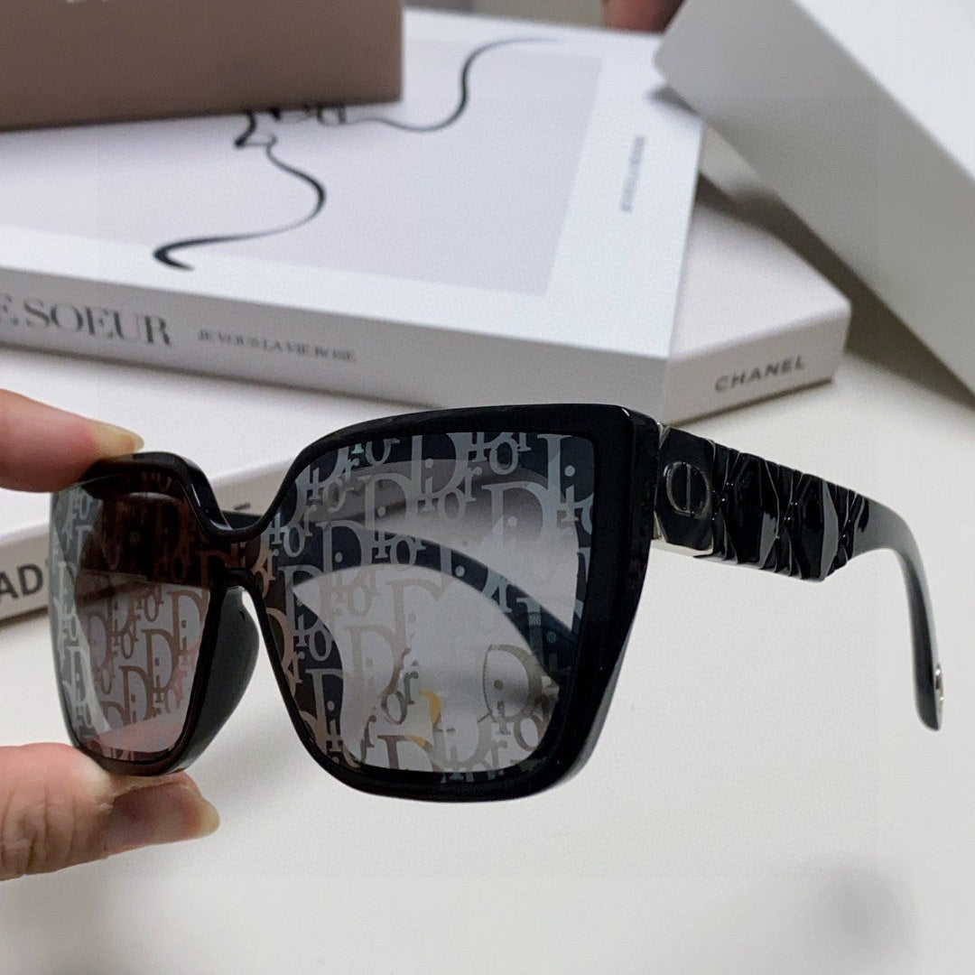 DIOR LADY 95.22 S2F SUNGLASS 571583 IN BLACK ACETATE OBLIQUE MASK