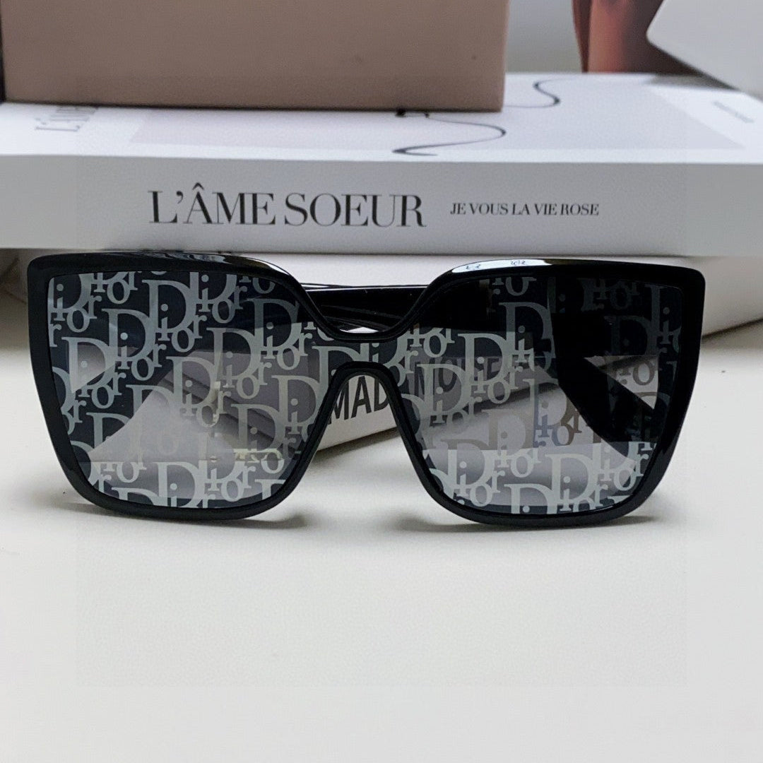 DIOR LADY 95.22 S2F SUNGLASS 571583 IN BLACK ACETATE OBLIQUE MASK