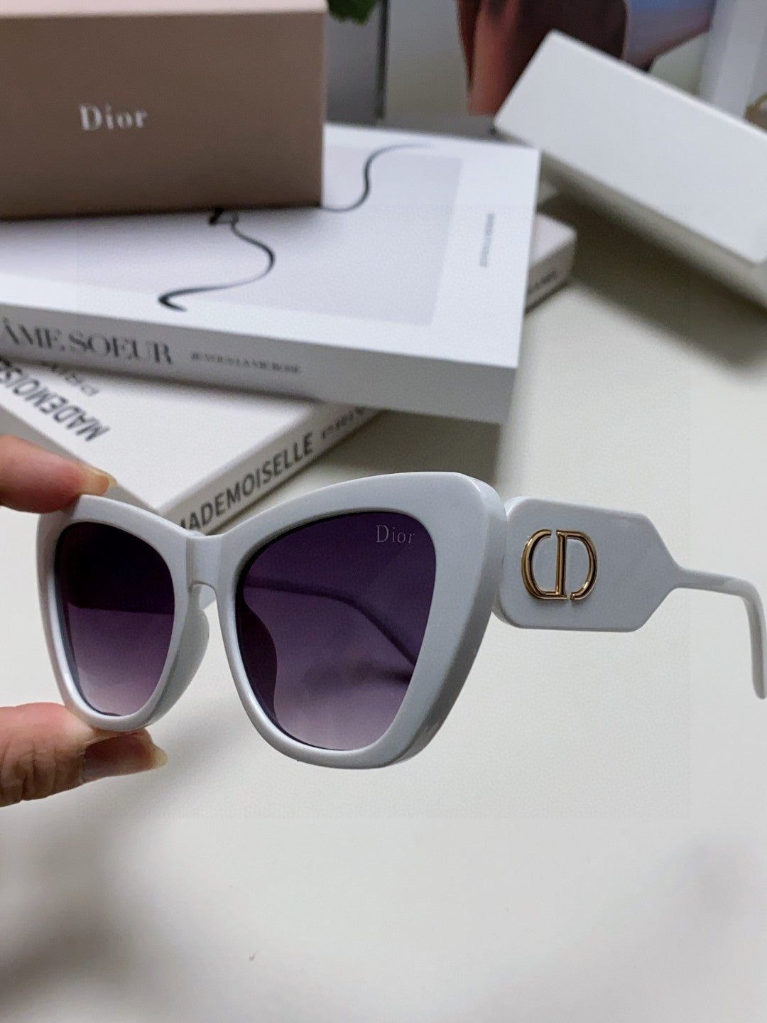 DIOR BOBBY B1U SUNGLASS 571589 IN WHITE ACETATE GREY SMOKE LENSES