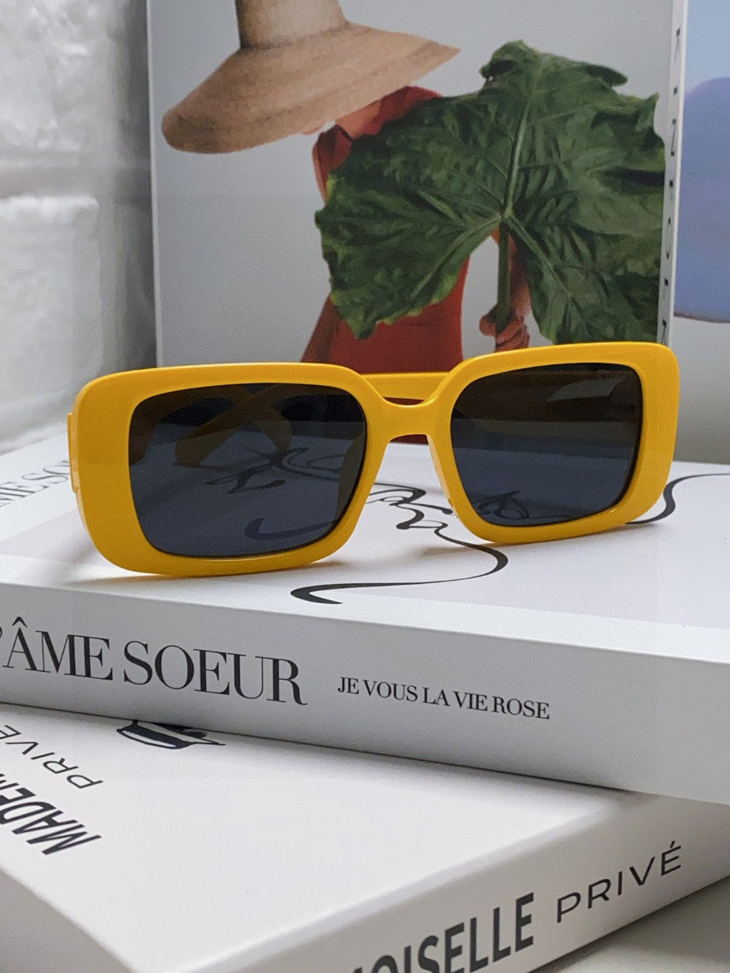 DIOR MONTAIGNE SUNGLASS 571593 IN YELLOW ACETATE TEXT LOGO