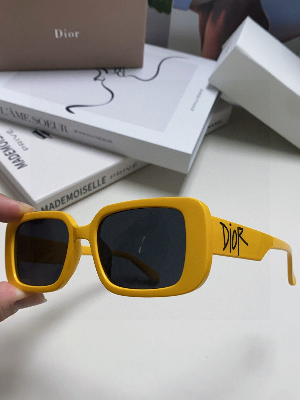 DIOR MONTAIGNE SUNGLASS 571593 IN YELLOW ACETATE TEXT LOGO