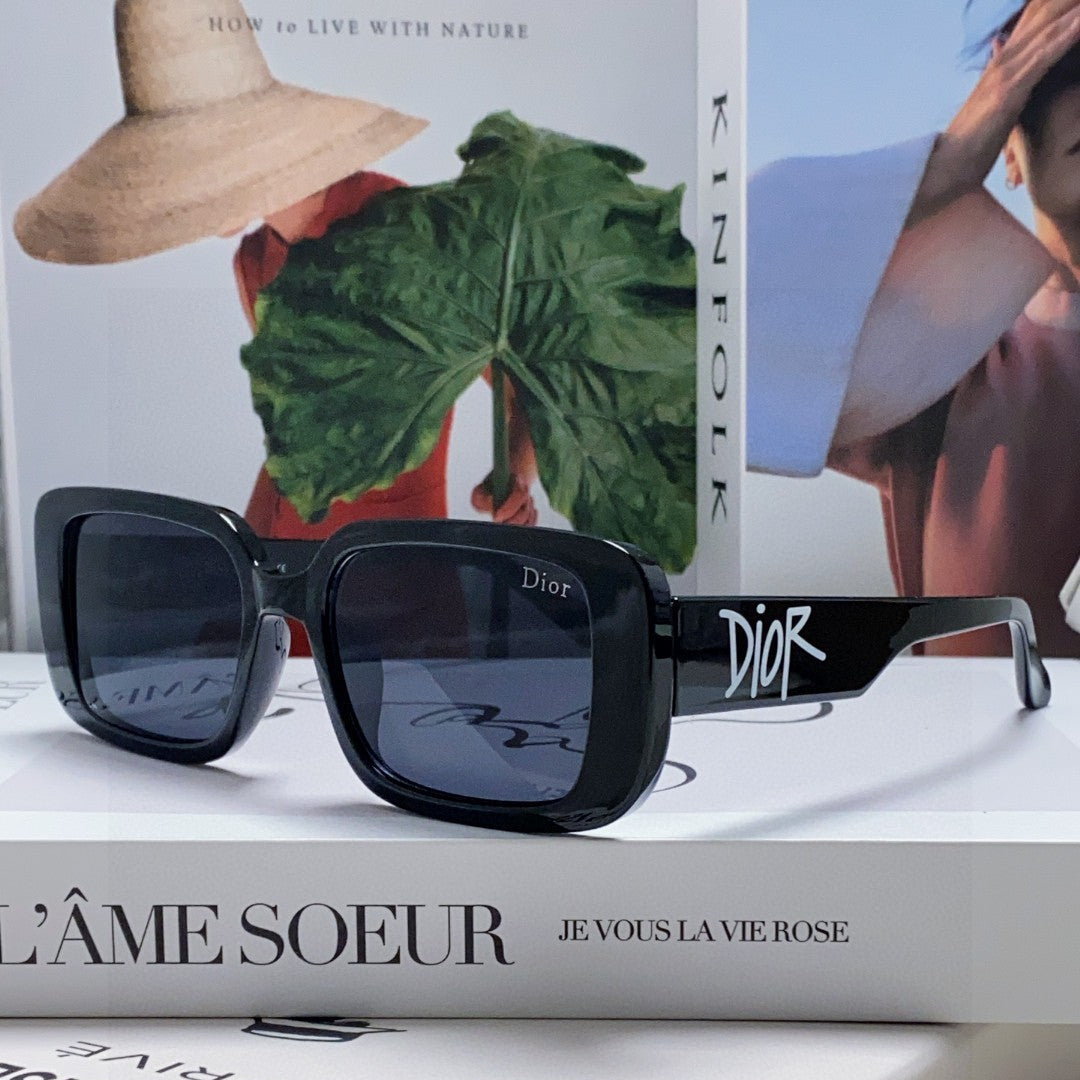 DIOR MONTAIGNE SUNGLASS 571596 IN BLACK ACETATE TEXT LOGO
