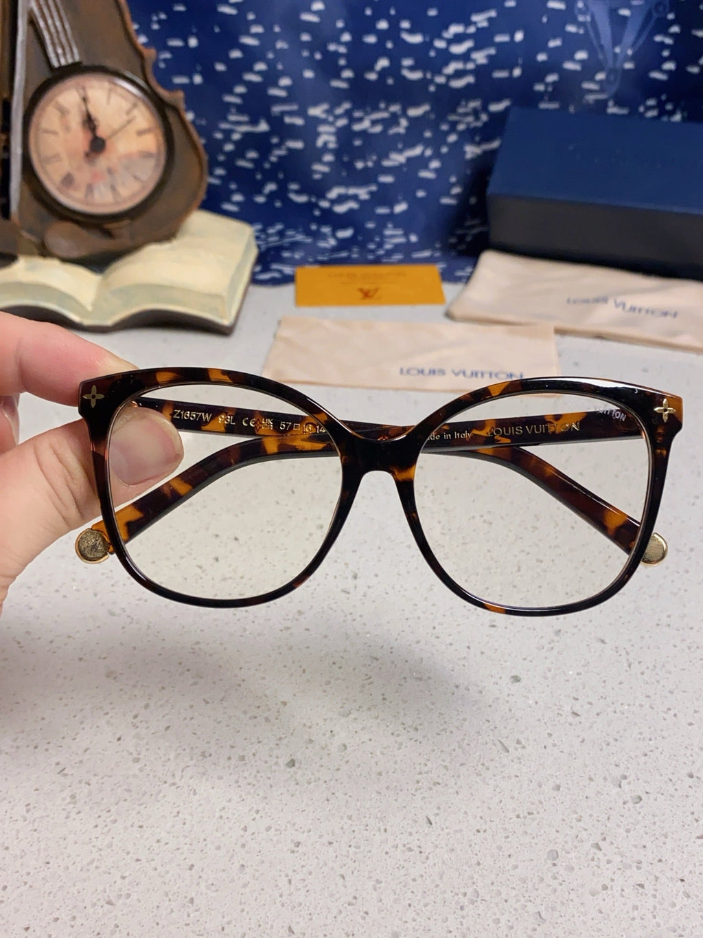 LOUIS VUITTON CAT EYE SUNGLASSES 573323 IN HAVANA ACETATE MONOGRAM LOGO