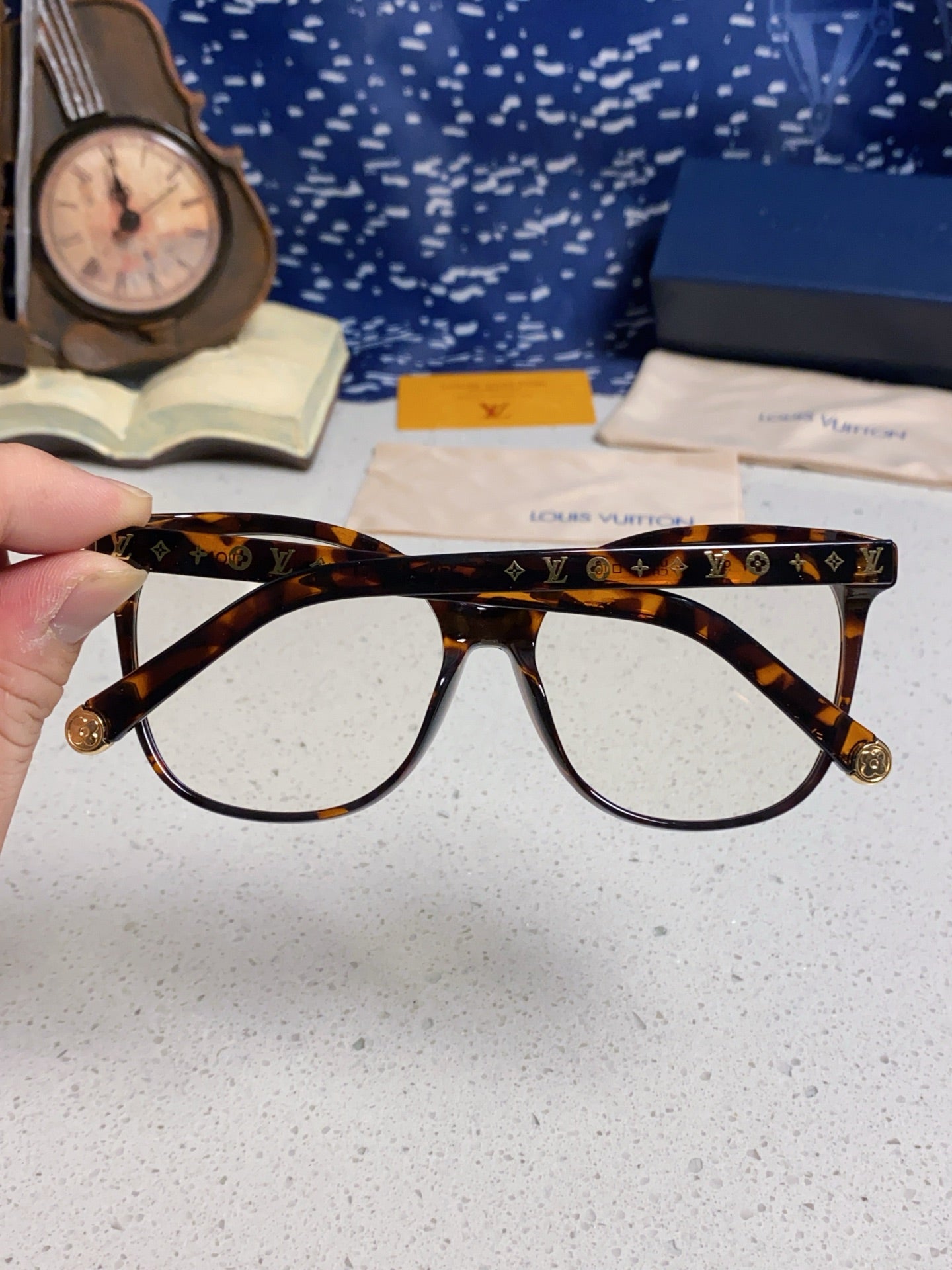 LOUIS VUITTON CAT EYE SUNGLASSES 573323 IN HAVANA ACETATE MONOGRAM LOGO