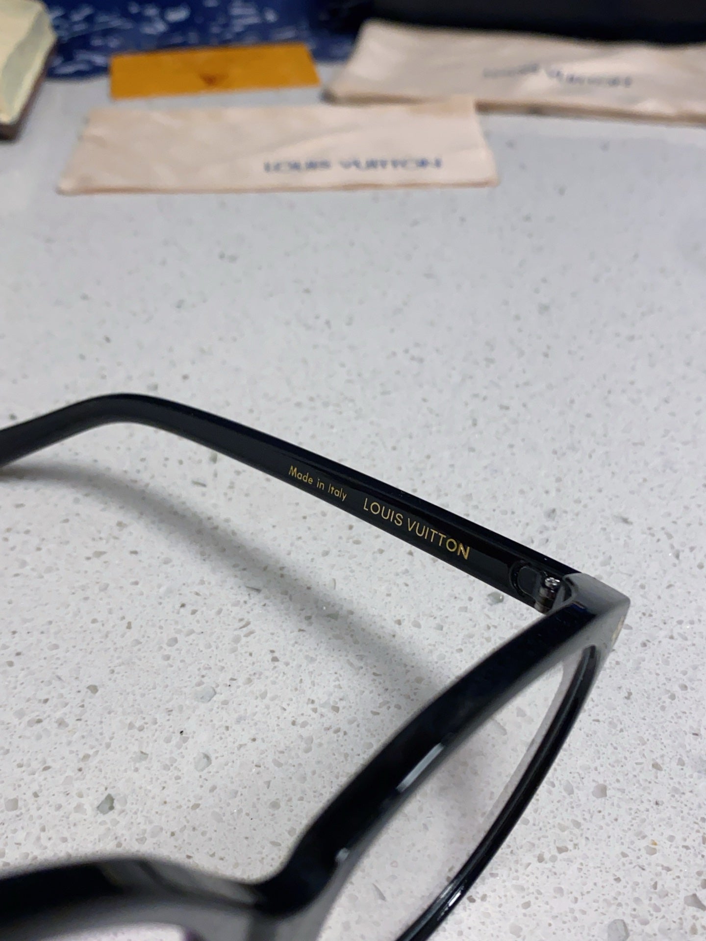 LOUIS VUITTON CAT EYE SUNGLASSES Z1657W IN BLACK ACETATE MONOGRAM LOGO