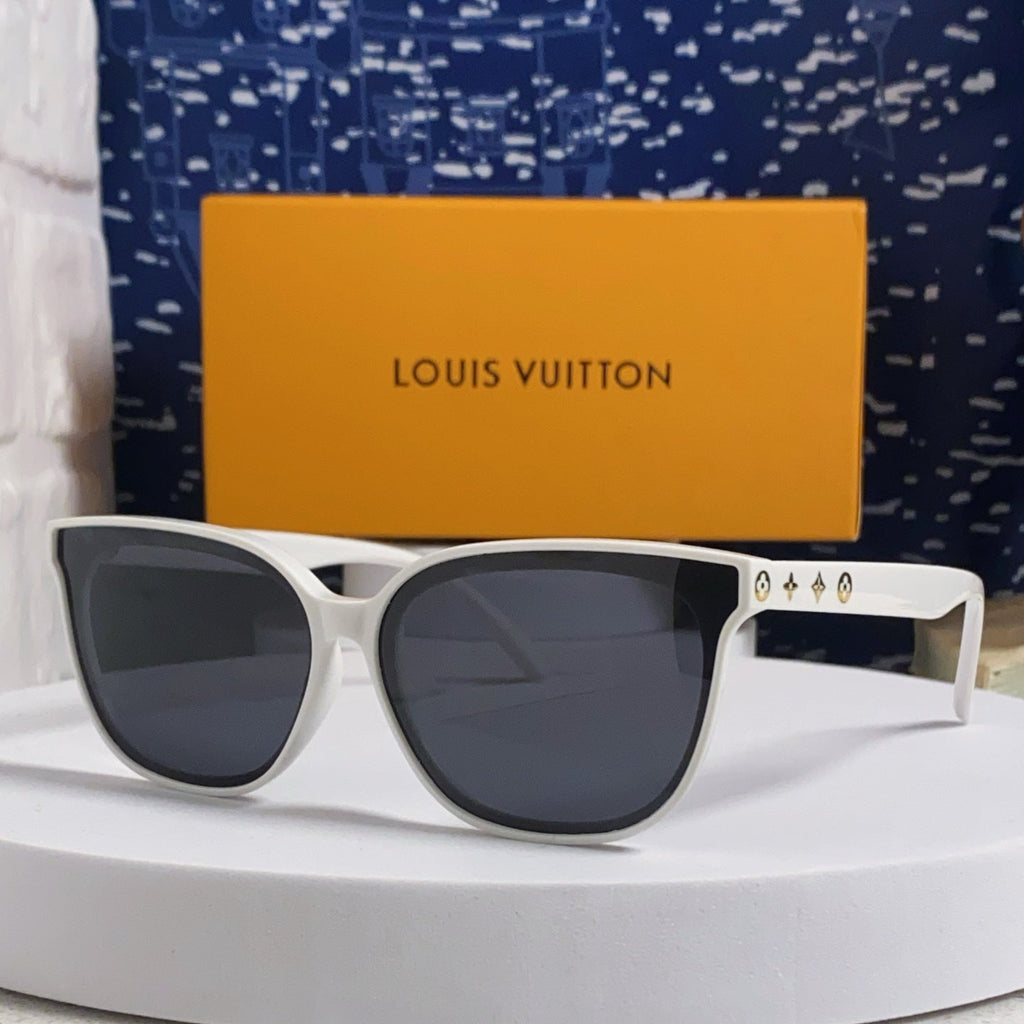 LOUIS VUITTON CAT EYE SUNGLASSES 571651 IN WHITE ACETATE