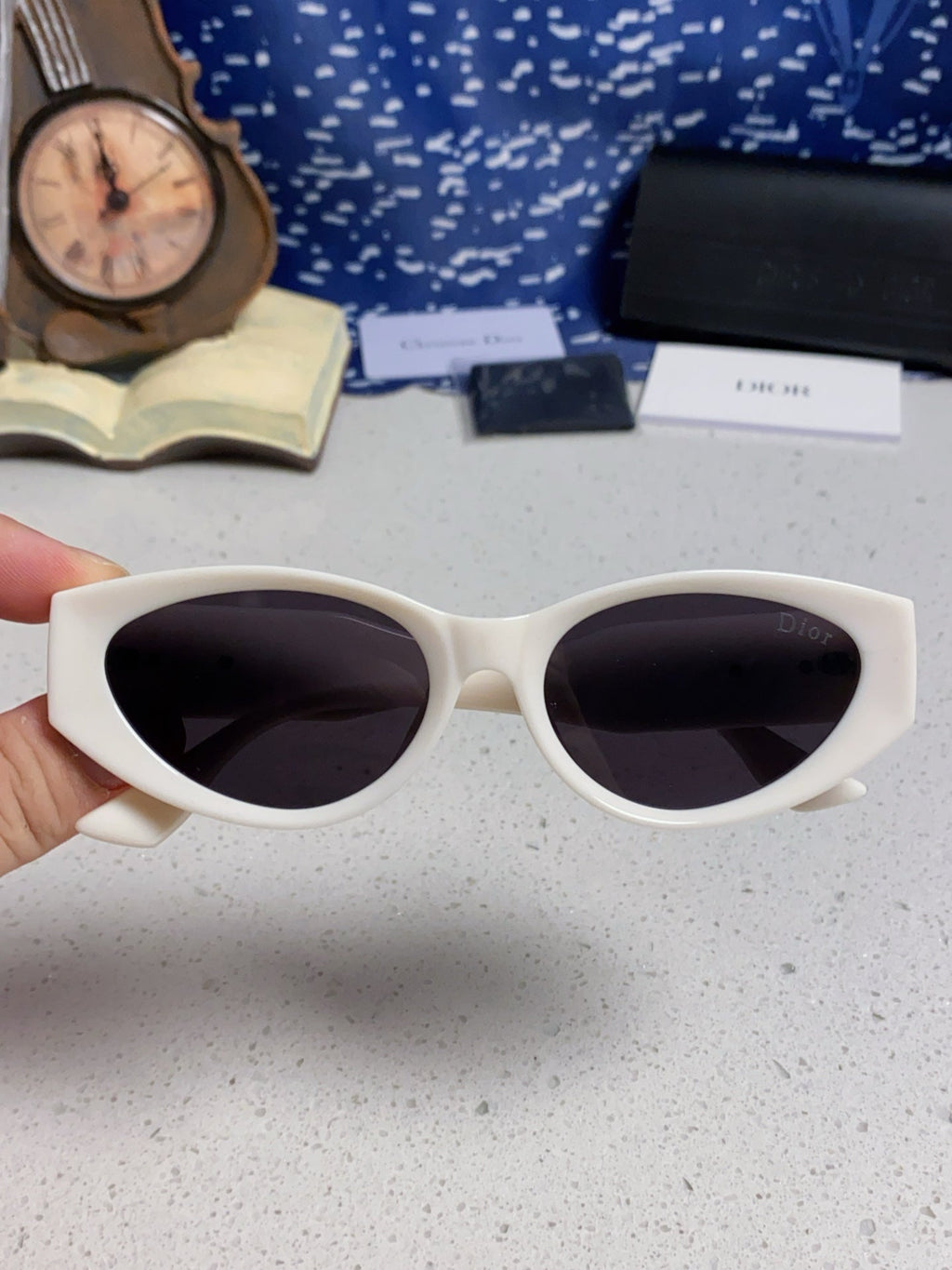 DIOR MONTAIGNE SUNGLASS 578113 IN OFF WHITE ACETATE