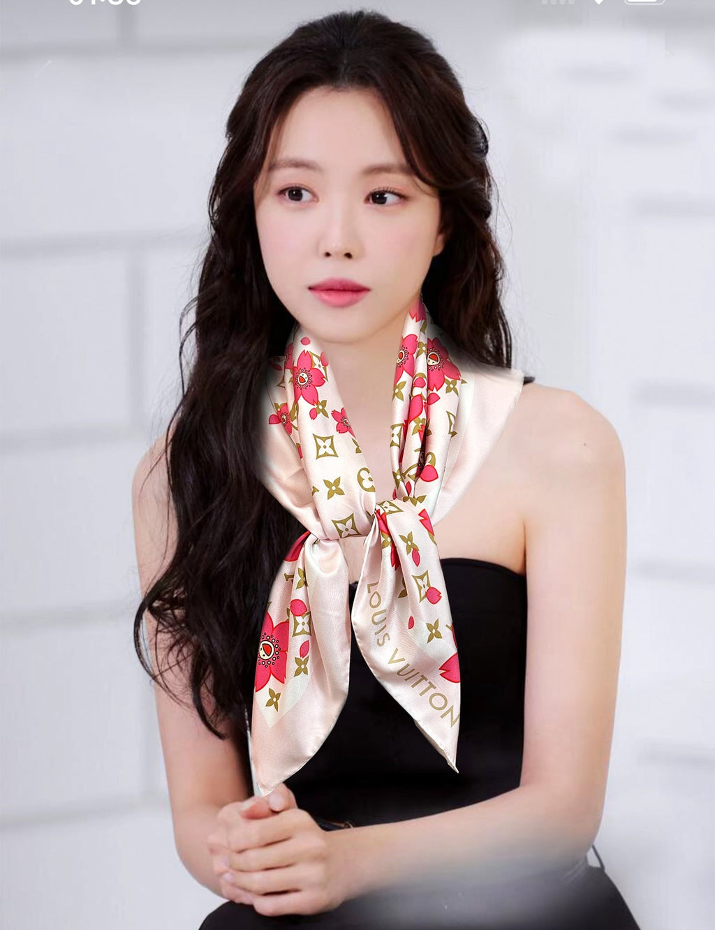 LOUIS VUITTON LV SCARF 90 CM IN SILK 723123