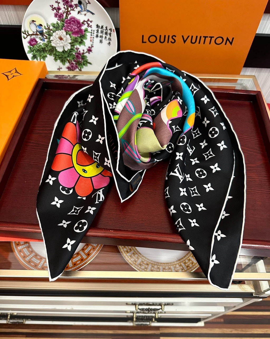 LOUIS VUITTON LV SCARF 90 CM IN SILK 10