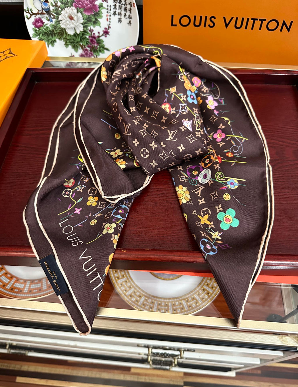 LOUIS VUITTON LV SCARF 90 CM IN SILK 730542