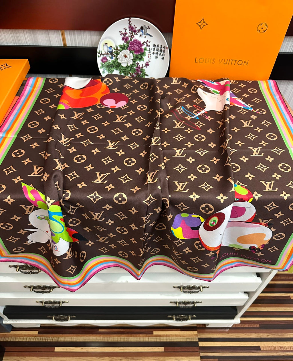 LOUIS VUITTON LV SCARF 90 CM IN SILK 738413