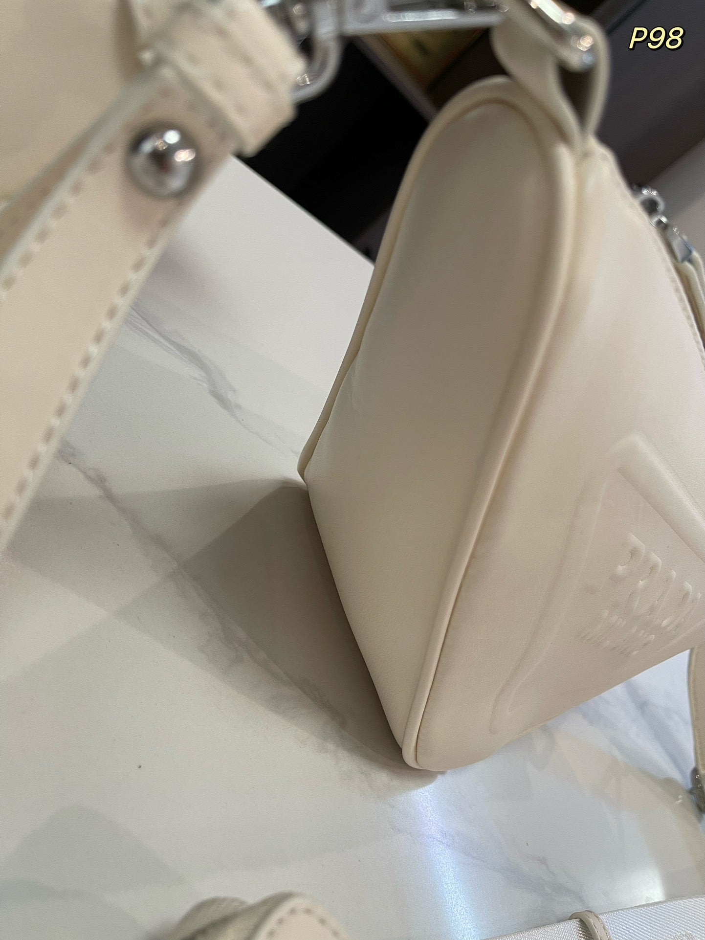 PRADA TRIANGLE 27 SHOULDER BAG IN WHITE CALFSKIN WITH STRAP