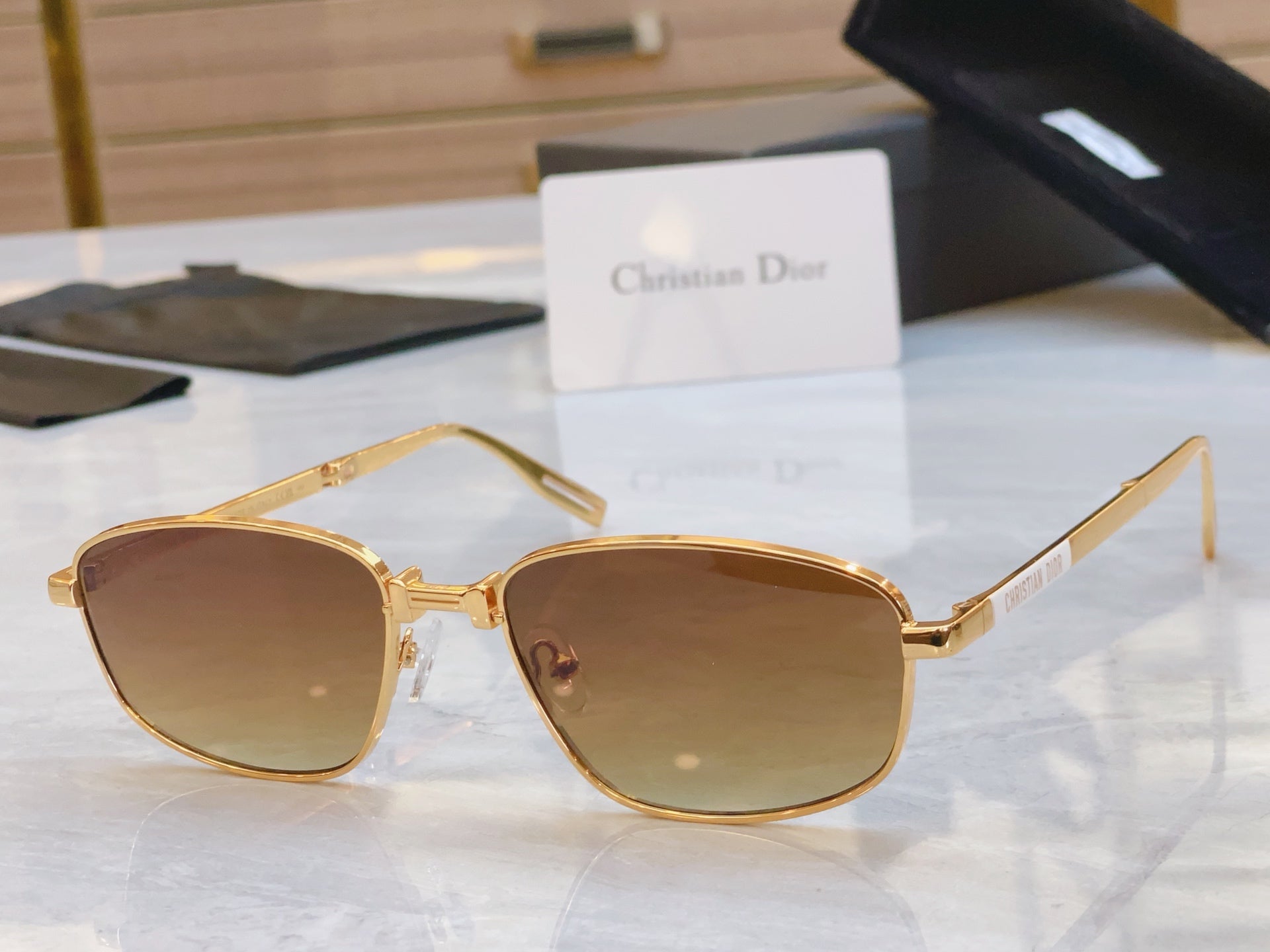 DIOR FOLDABLE SUNGLASS 90A1U IN METAL