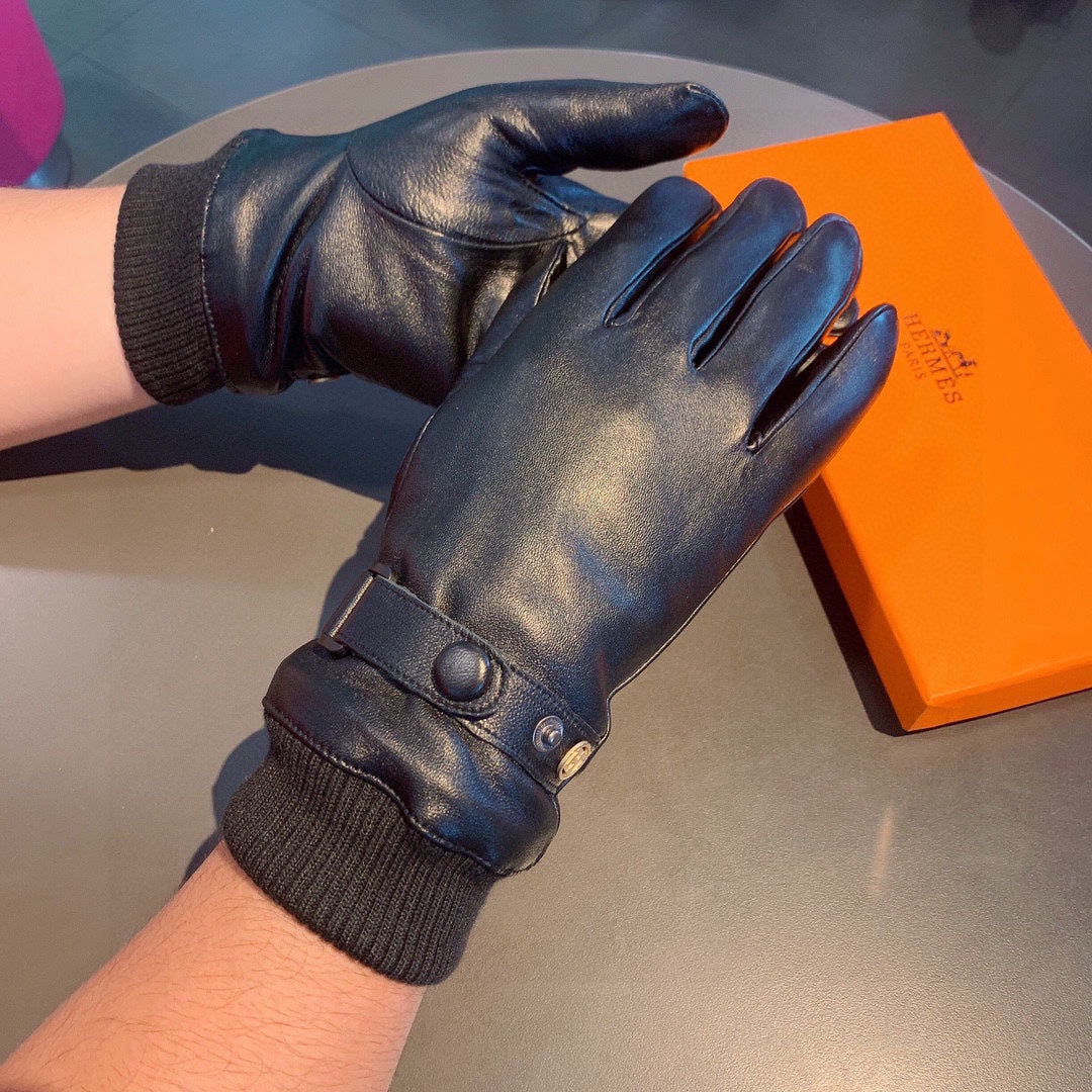 HERMES GLOVES IN BLACK SHEEPSKIN AND WOOL 112362