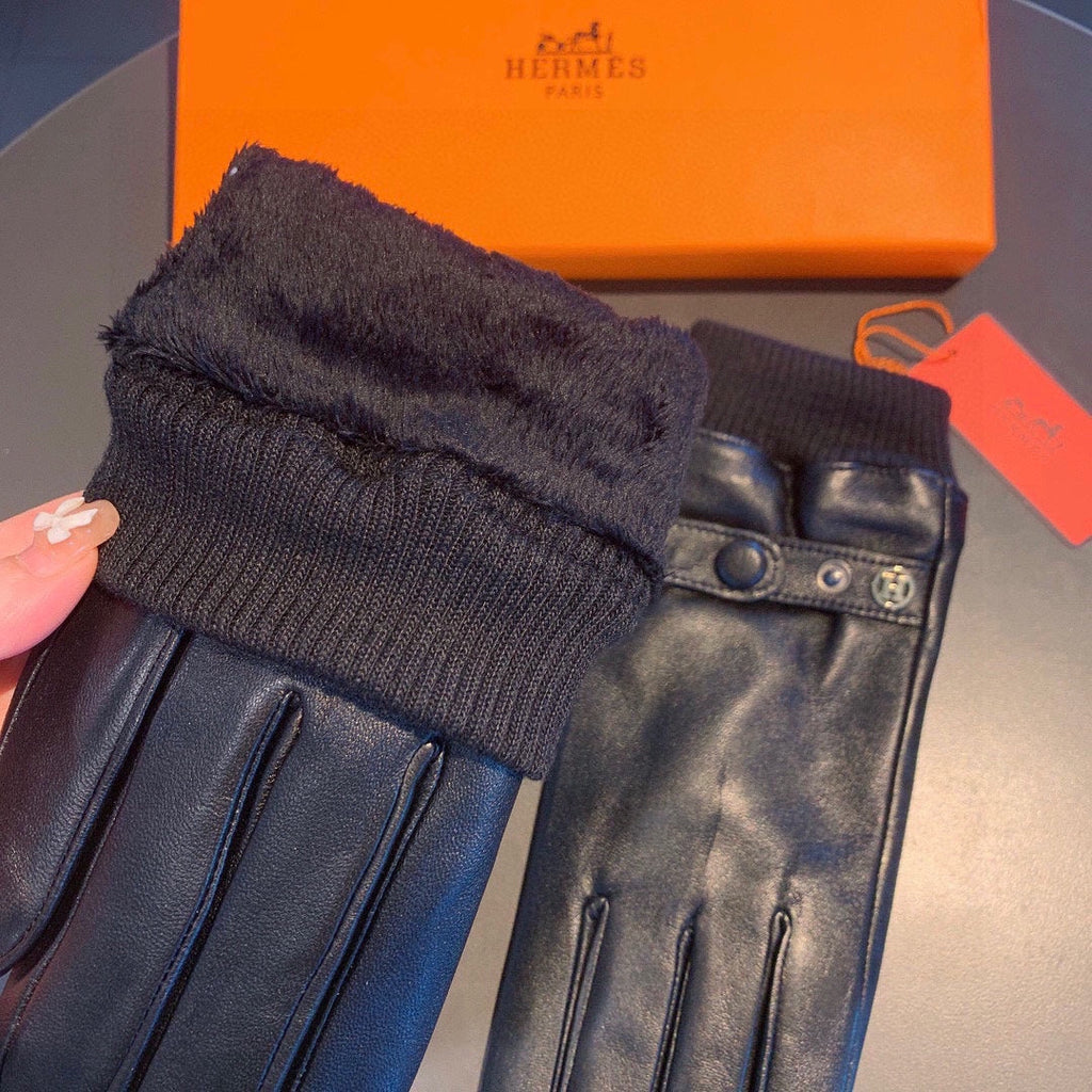 HERMES GLOVES IN BLACK SHEEPSKIN AND WOOL 112362