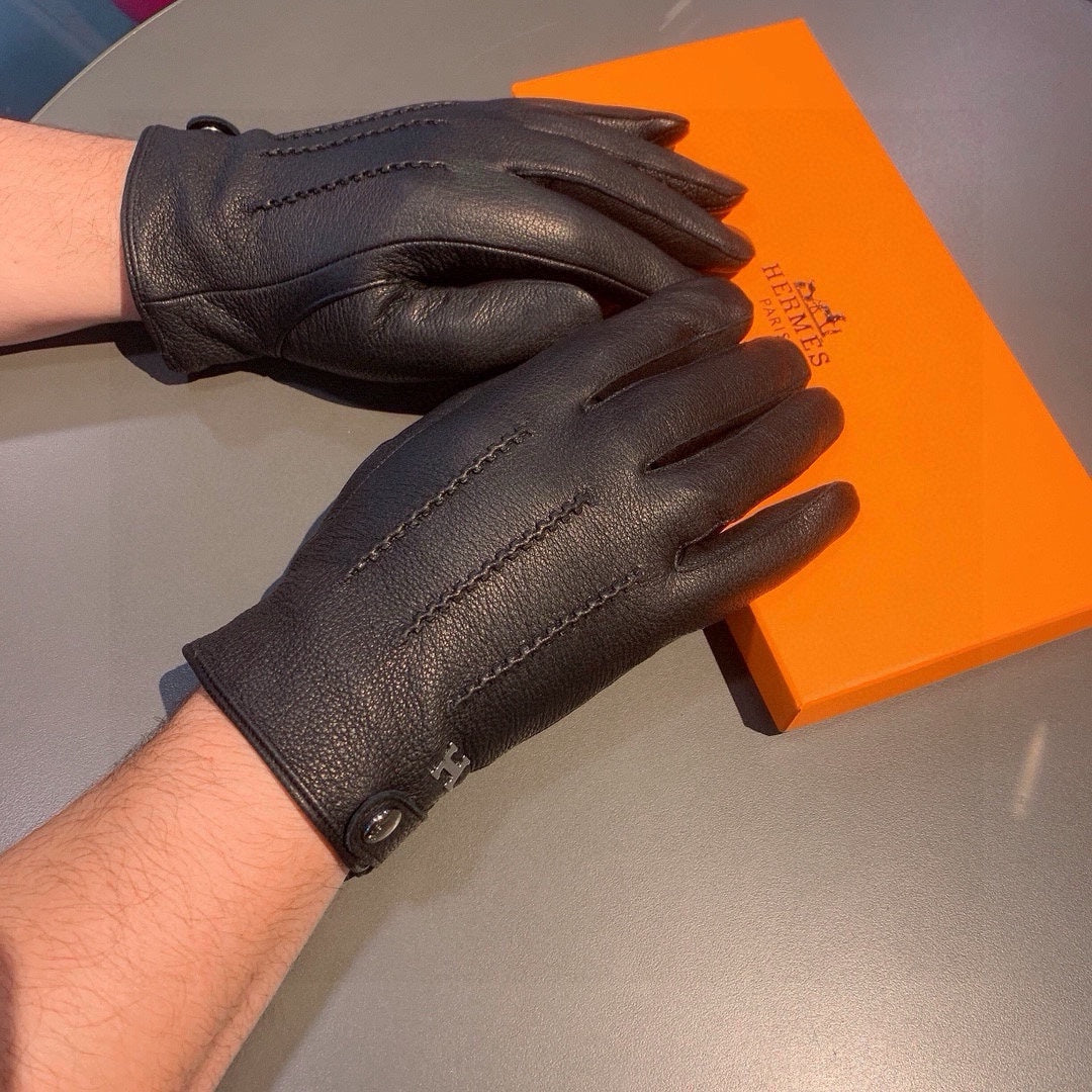 HERMES HUBERT GLOVES IN BLACK DEERSKIN WITH LAMB WOOL LINING 432639