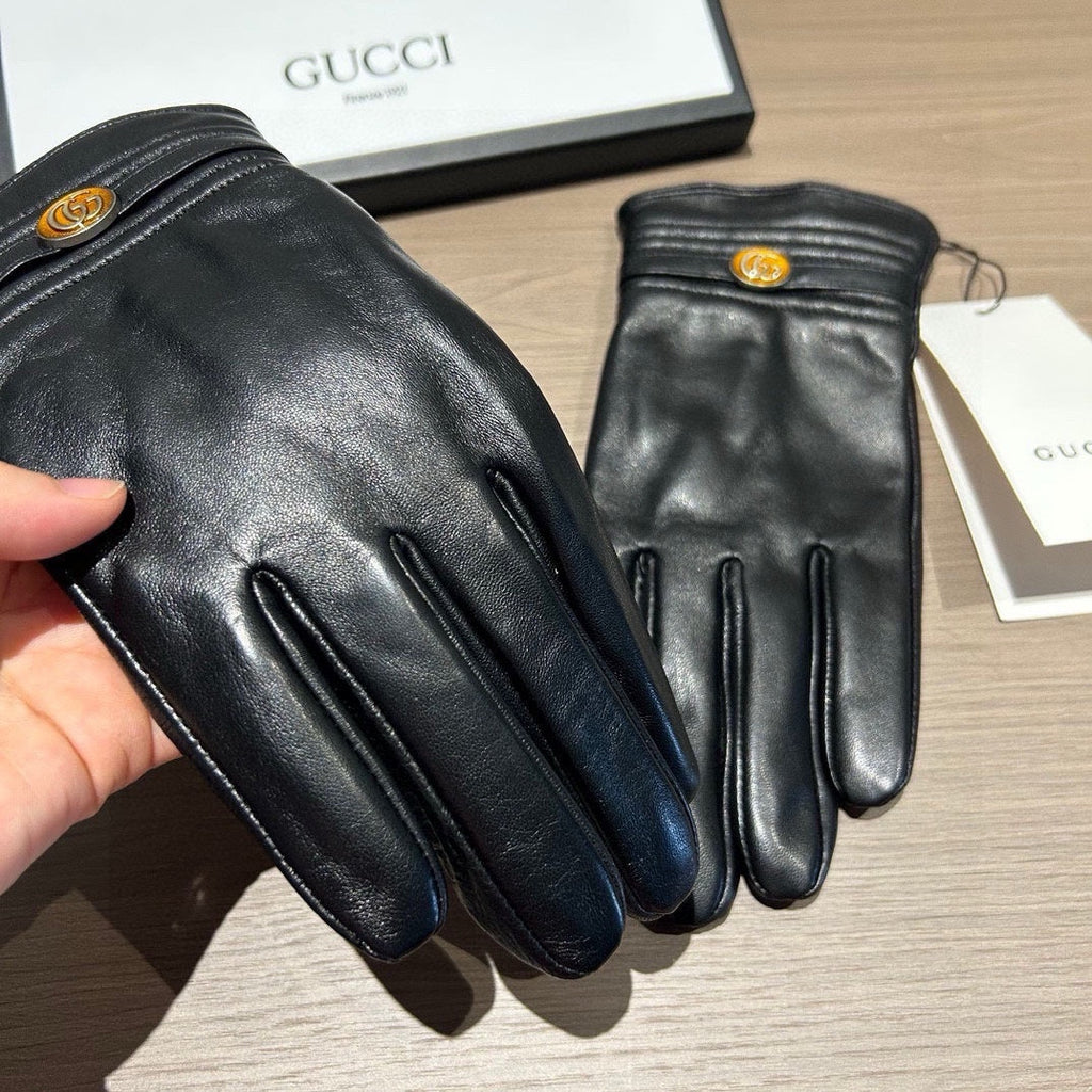 GUCCI TOUCHSCREEN GLOVES IN BLACK LAMBSKIN 435967