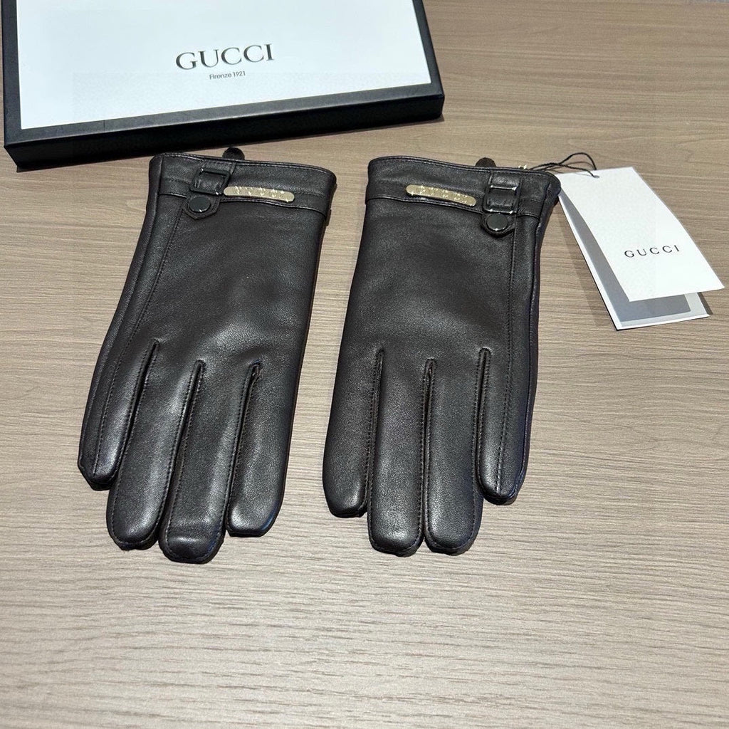GUCCI TOUCHSCREEN GLOVES IN BLACK LAMBSKIN 440503