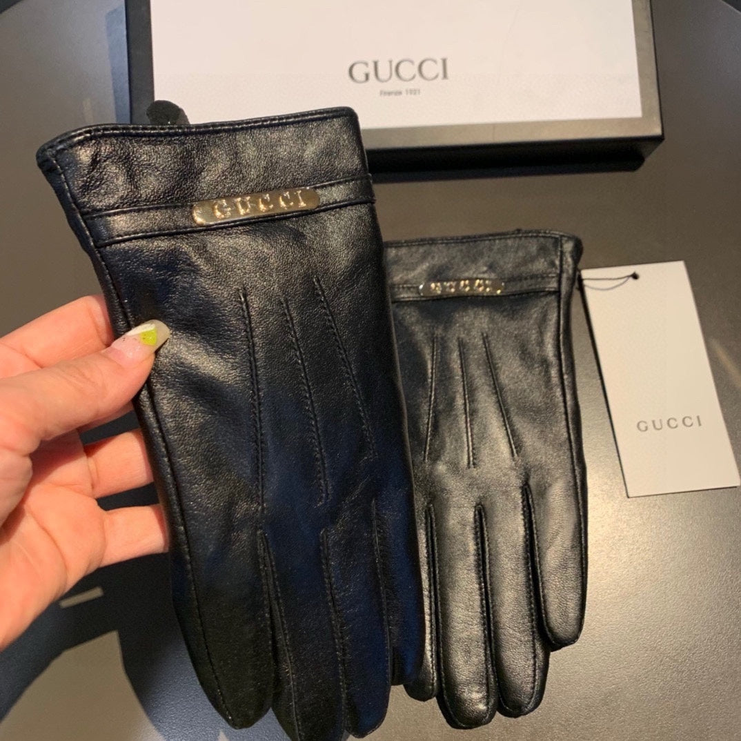 GUCCI TOUCHSCREEN LAMBSKIN GLOVES BLACK 456312