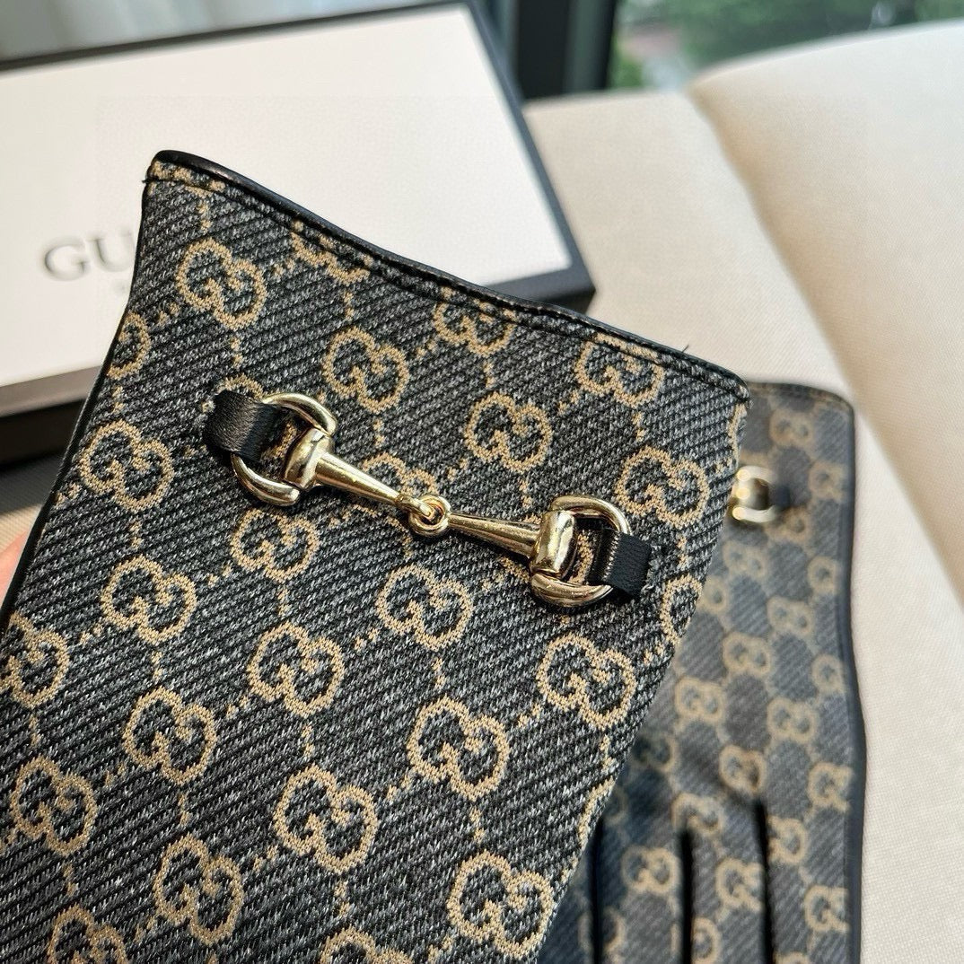 GUCCI HORSEBIT GLOVES IN STONE BLUE MONOGRAM JACQUARD FABRIC MIX BLACK SHEEPSKIN 456333