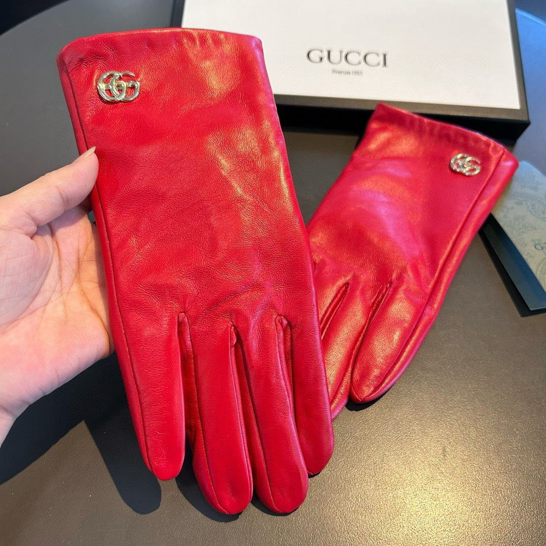GUCCI TOUCHSCREEN GLOVES IN RED LAMBSKIN AND SHEARLING LINING 463862
