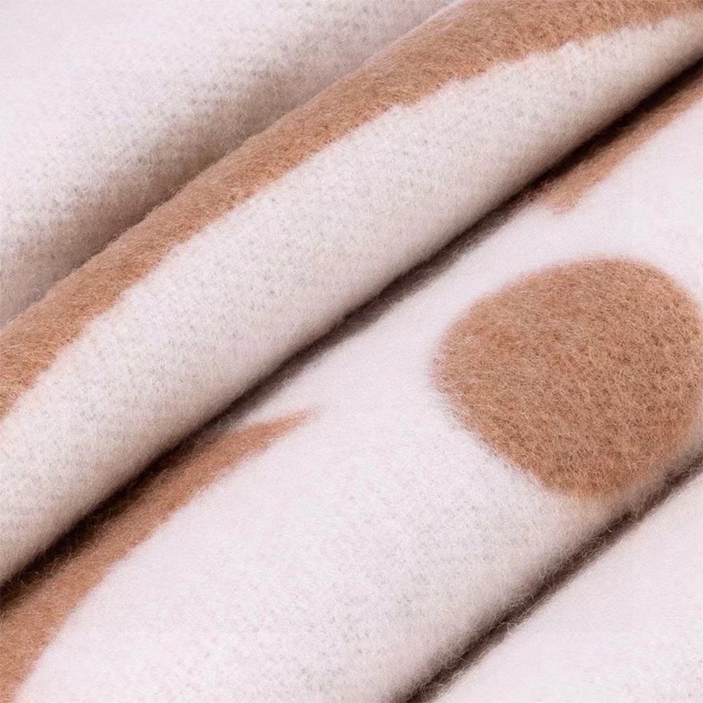 LOUIS VUITTON MEDALLION SCARF 235 CM IN PEANUT BROWN MIX WHITE WOOL 399899