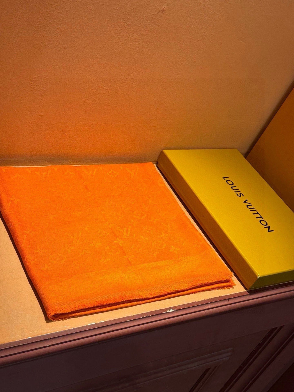 LOUIS VUITTON LV SCARF 140 CM IN CASHMERE 721462