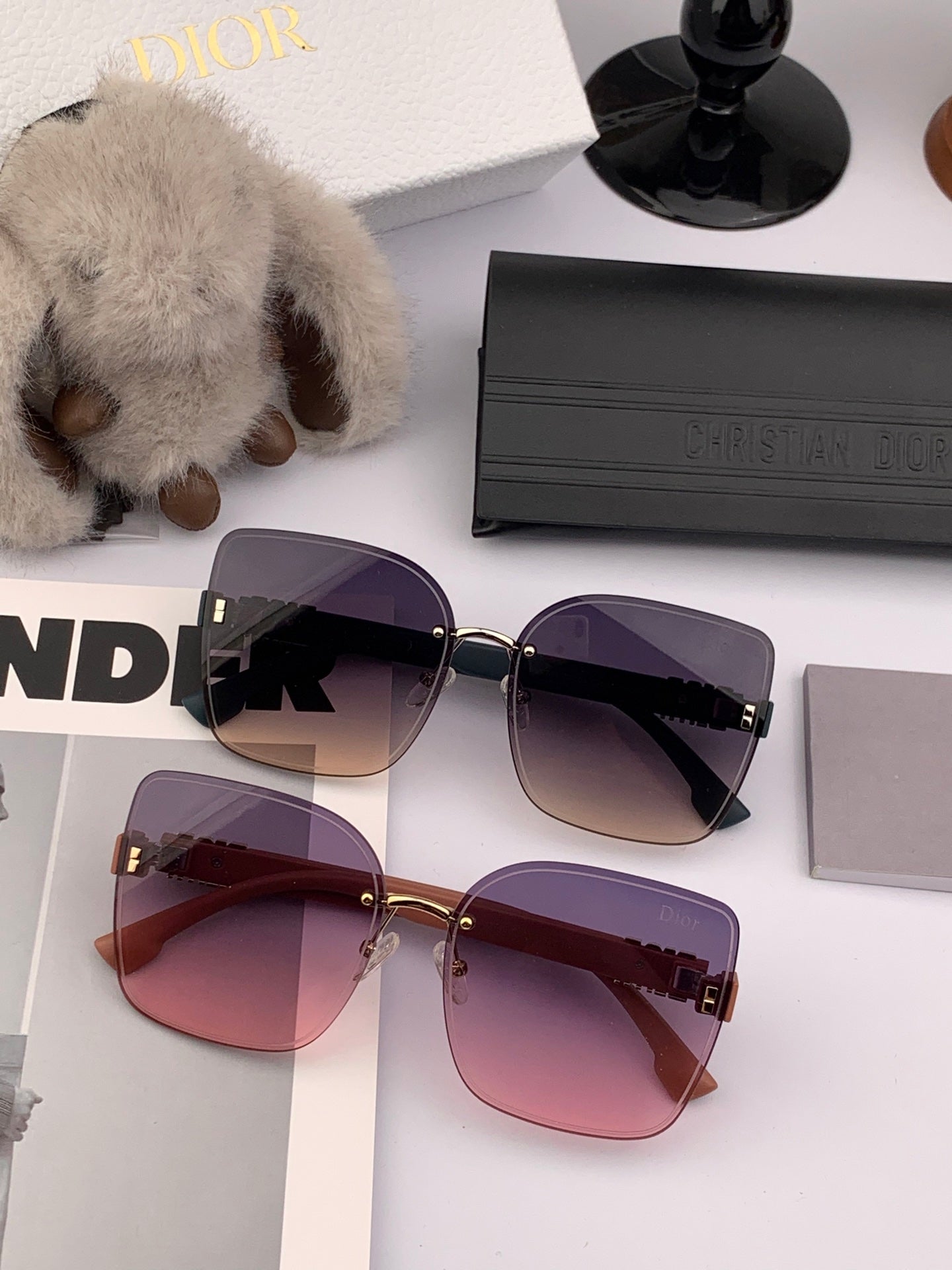 DIOR SIGNATURE SUNGLASS 575718 IN ACETATE