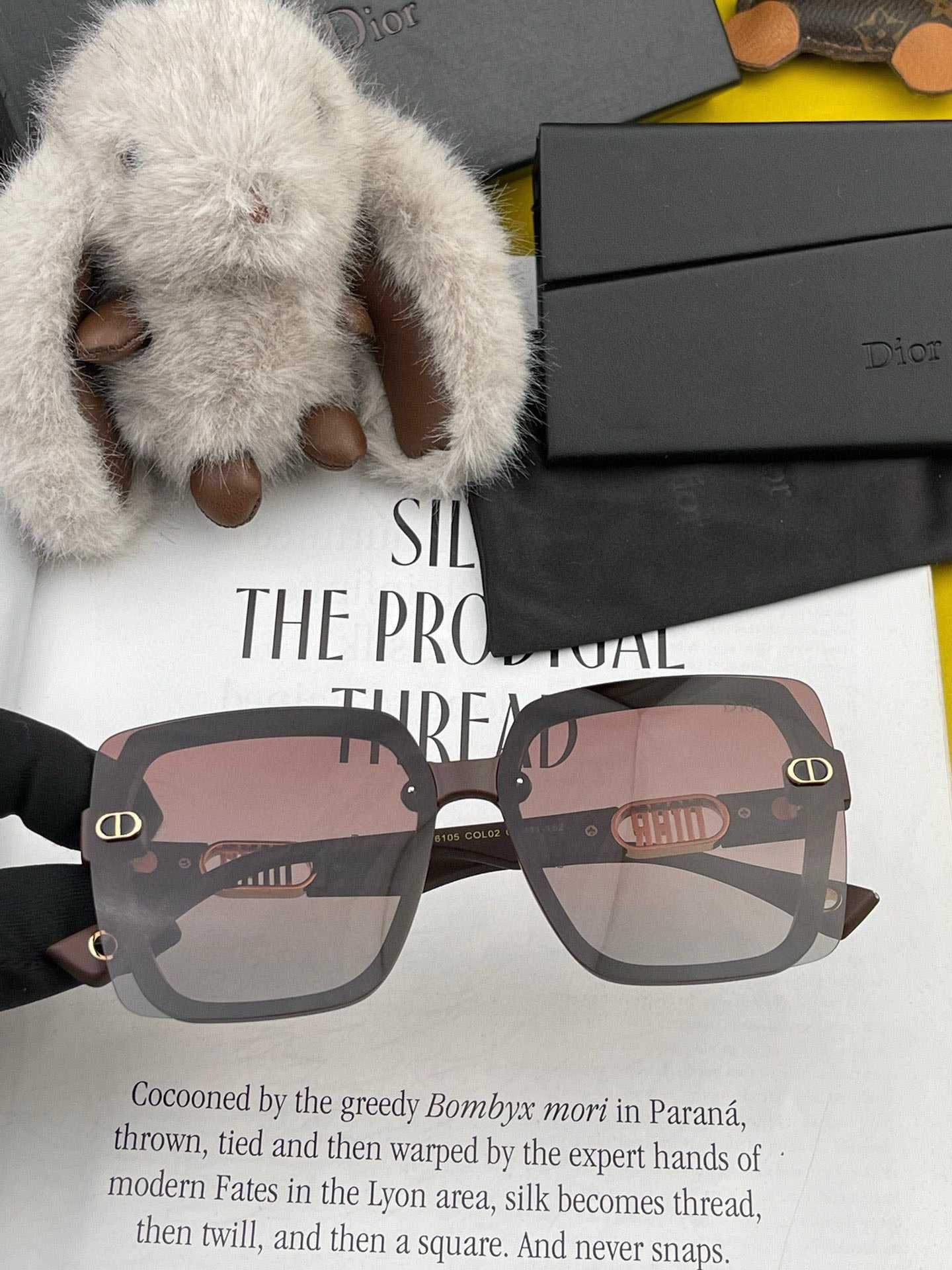 DIOR MONTAIGNE SUNGLASS CD5610 IN ACETATE